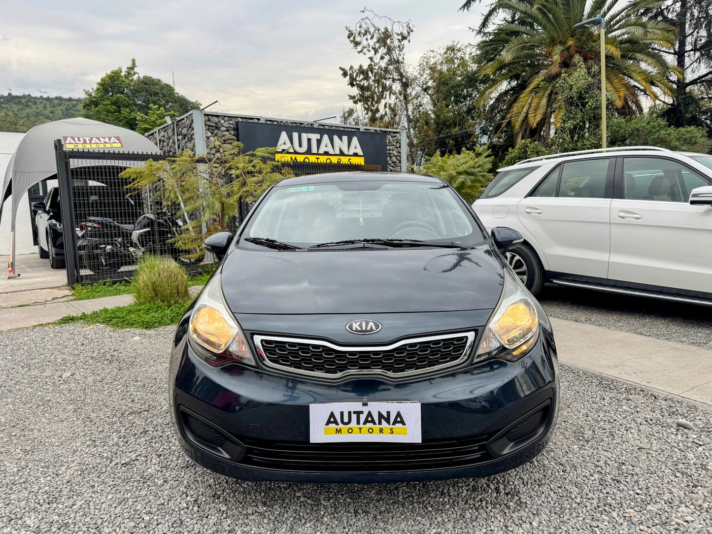 KIA RIO 4 AUTOMATICO 2013