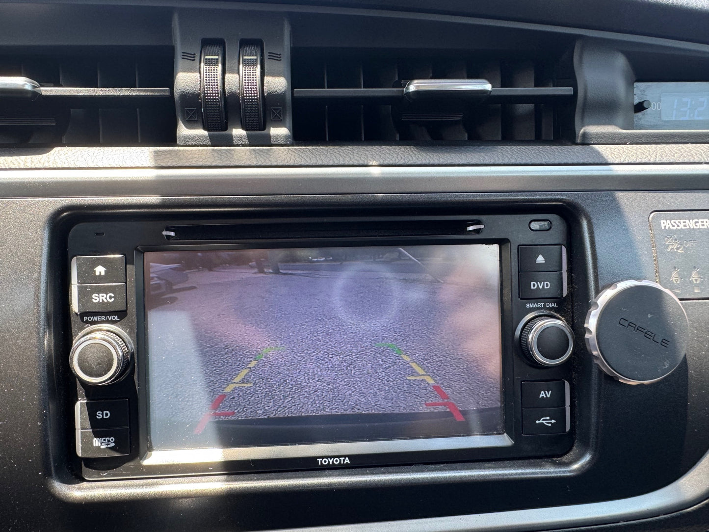 TOYOTA AURIS LEi FULL 2014