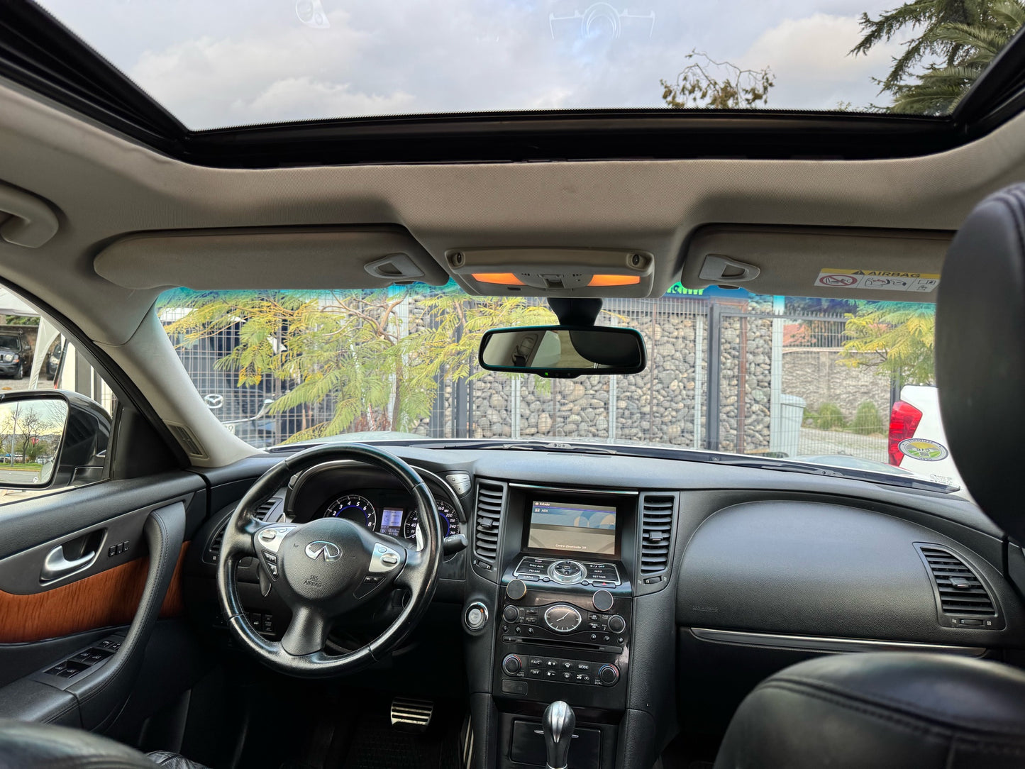 INIFINITI QX70 AWD 2015