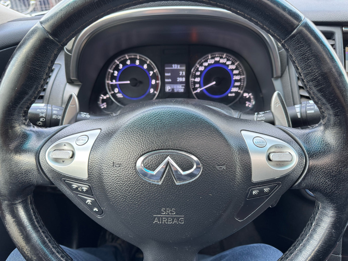 INIFINITI QX70 AWD 2015