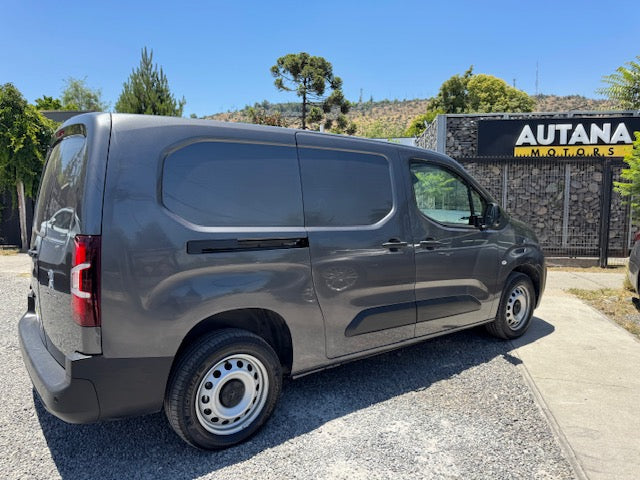 PEUGEOT PARTNER L2 2022