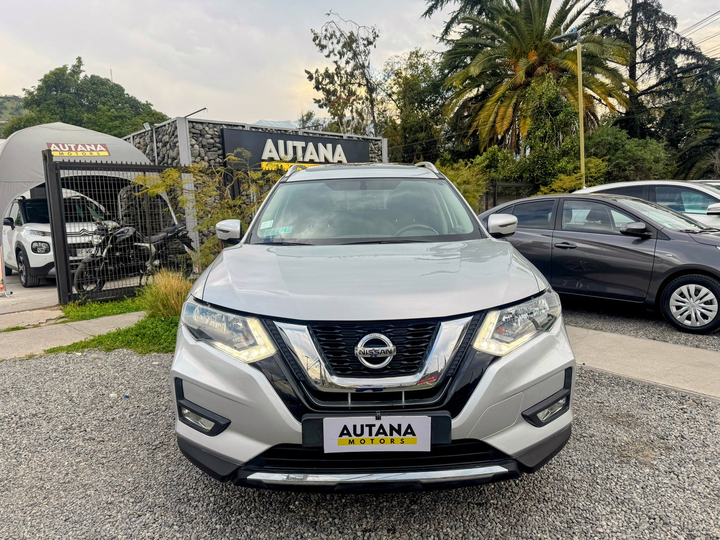 VENDIDA - NISSAN XTRAIL ADVANCE 3ROW 2018