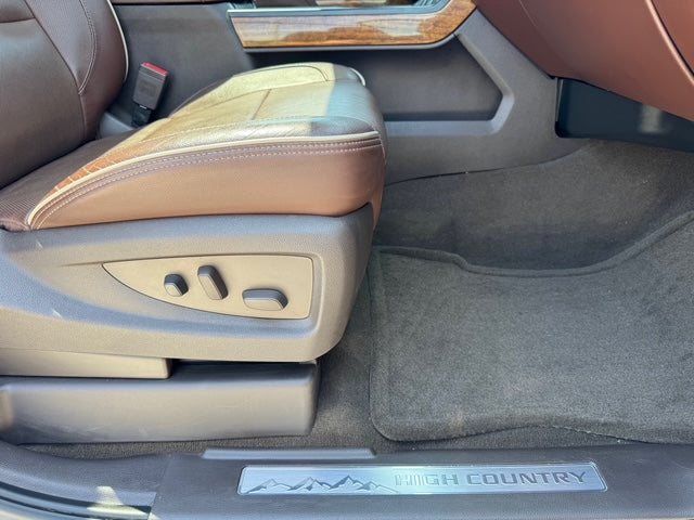 CHEVROLET SILVERADO HIGH COUNTRY