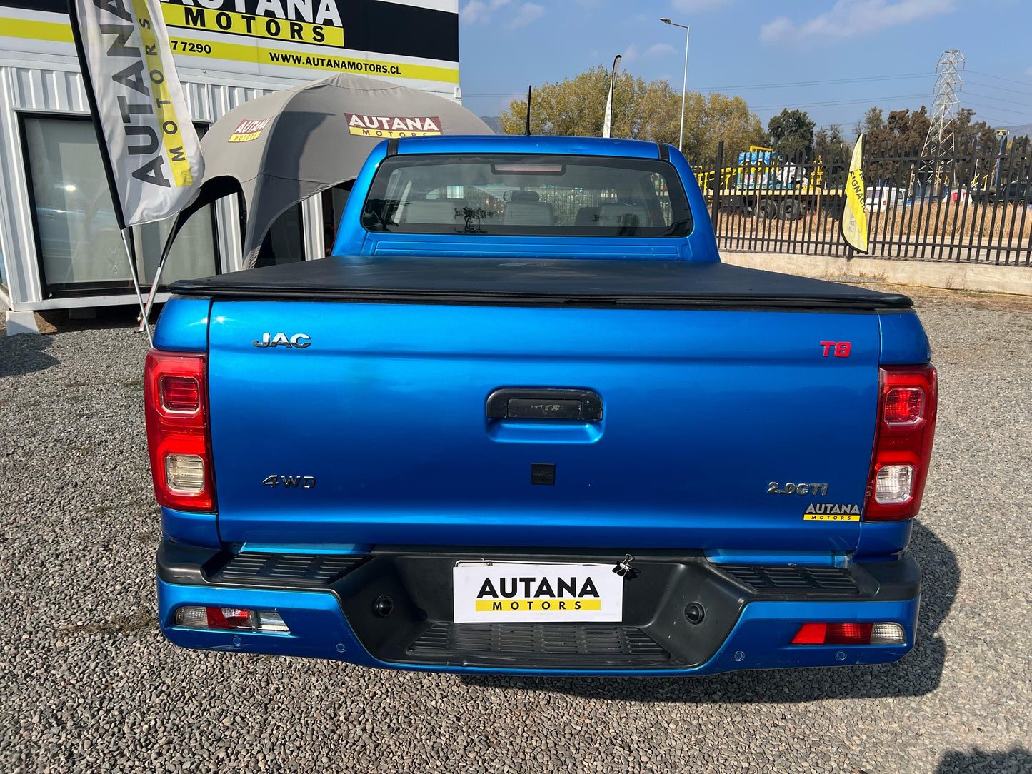 VENDIDA - JAC T8 4X4 2021