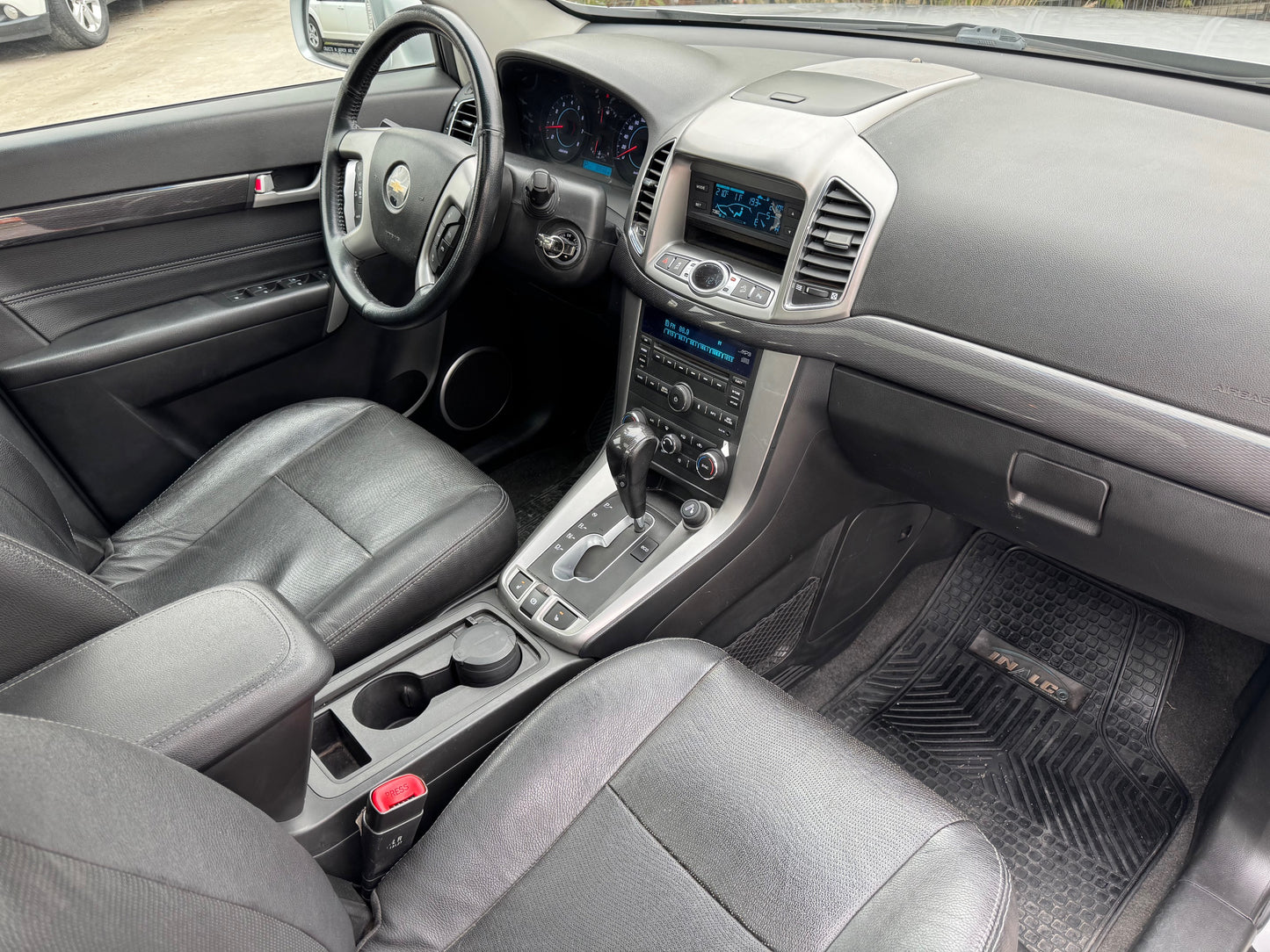 VENDIDA - CHEVROLET CAPTIVA LT 4X4 2014