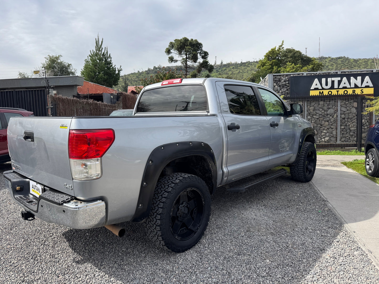 VENDIDA - TOYOTA TUNDRA 4X4