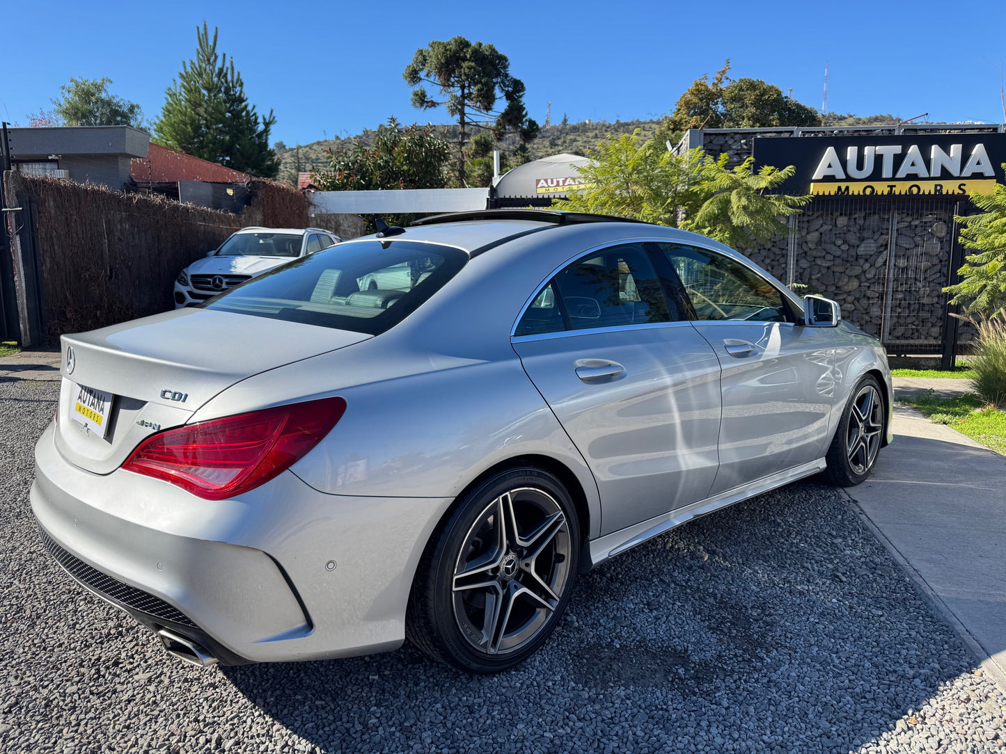 VENDIDO - MERCEDES BENZ CLA 220 2013