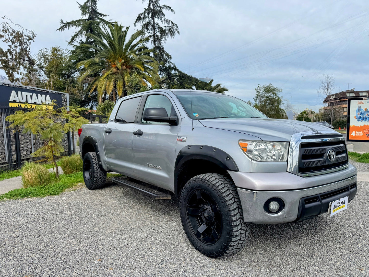 VENDIDA - TOYOTA TUNDRA 4X4
