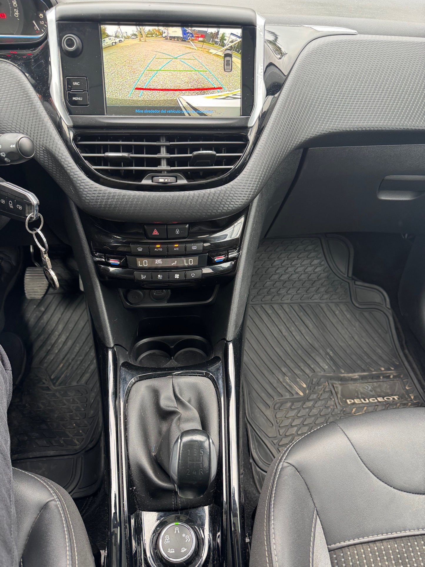 VENDIDO - PEUGEOT 2008 DIESEL ALLURE 2020