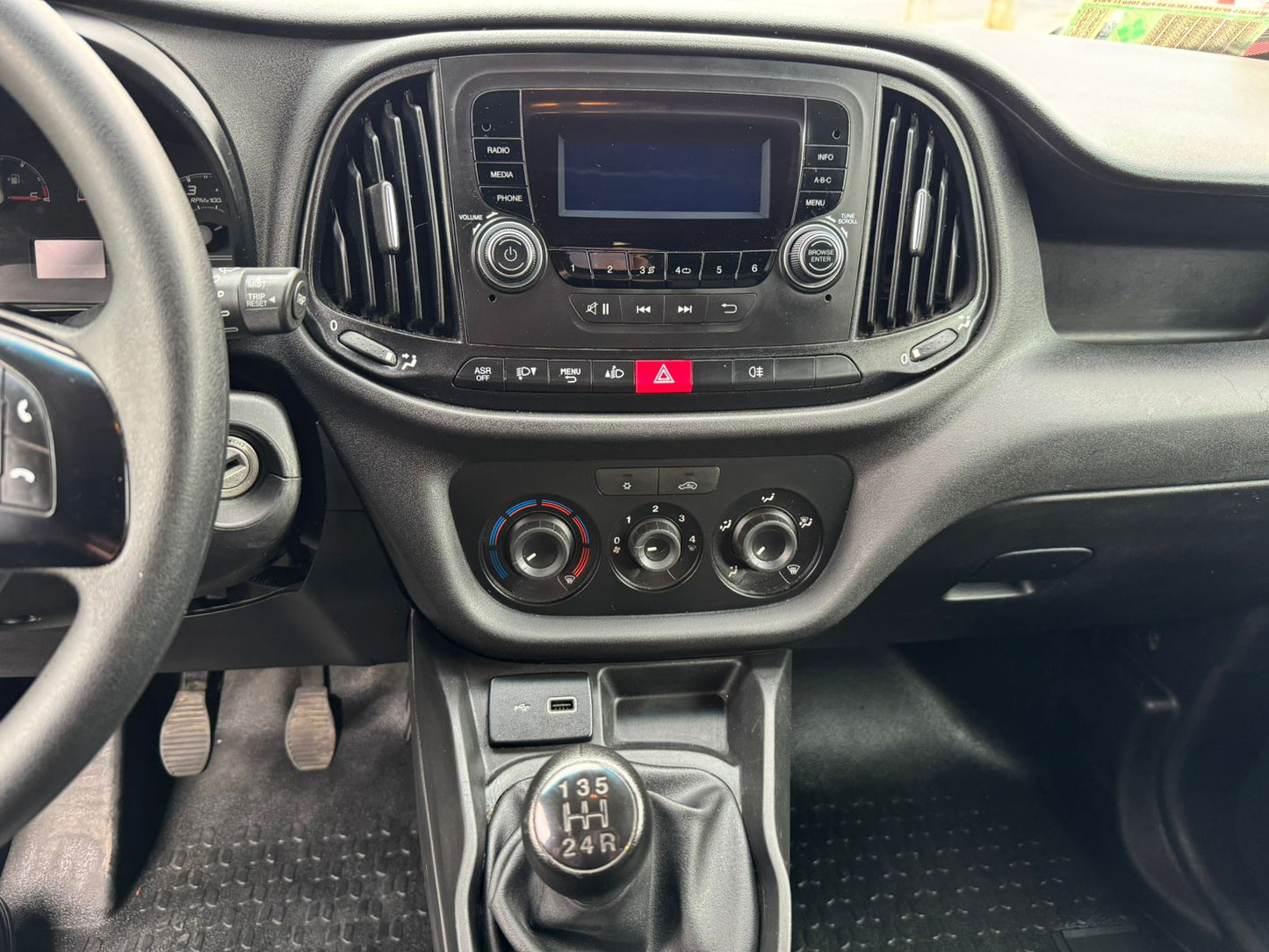 RAM 1000 CARGO VAN 1.3 DIESEL FULL 2022