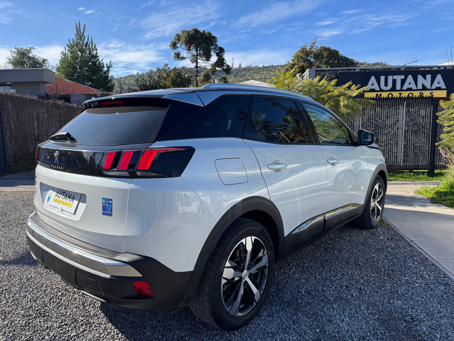 VENDIDO - PEUGEOT 3008 DIESEL AUTOMATICO 2020