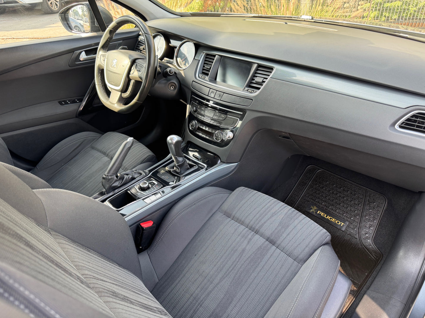 VENDIDO - PEUGEOT 508 DIESEL 2014