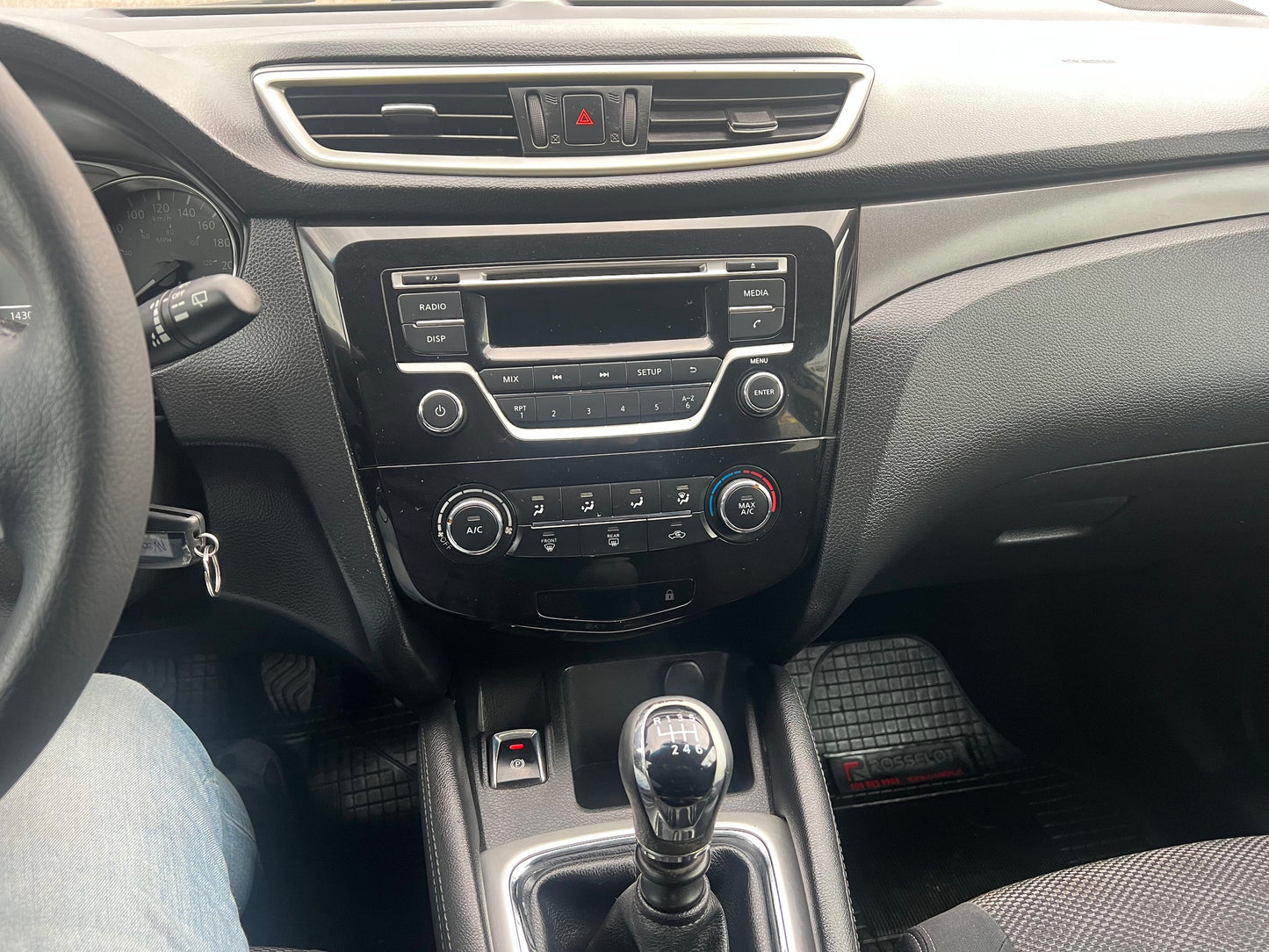 VENDIDA - NISSAN QASHQAI 2.0 2015