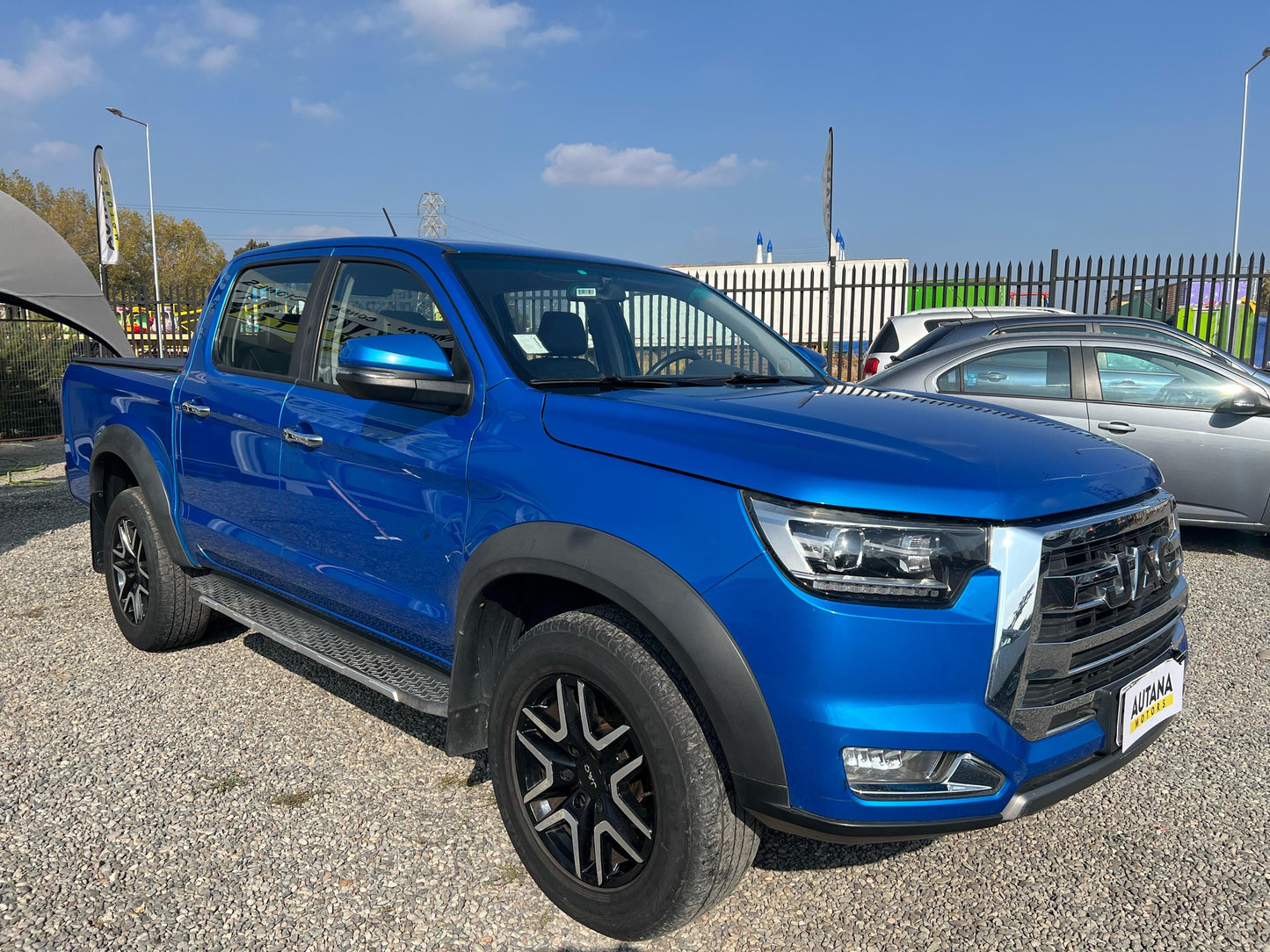 VENDIDA - JAC T8 4X4 2021