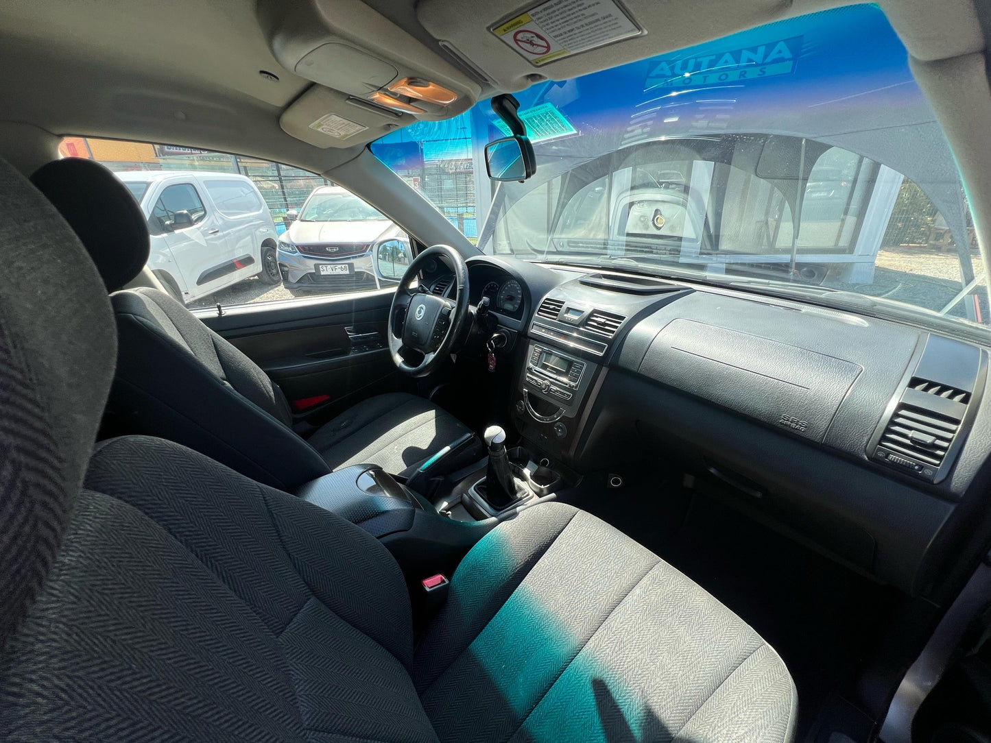 SSANGYONG REXTON W DIESEL 2015