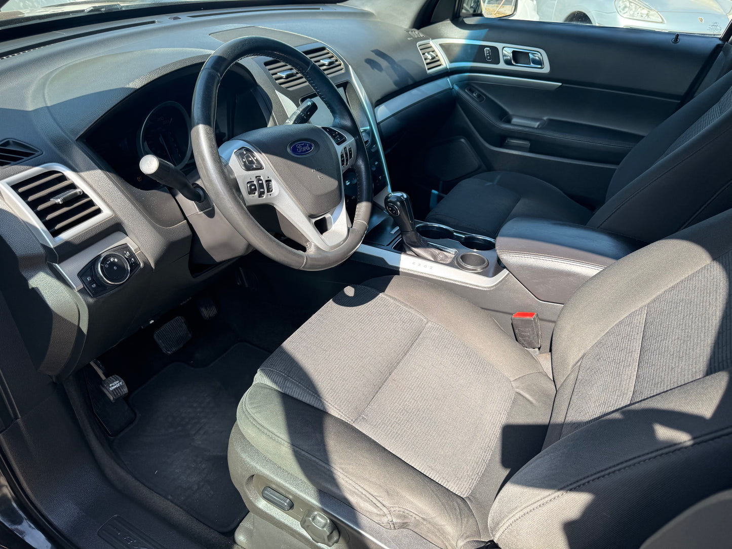 FORD EXPLORER XLT 2016