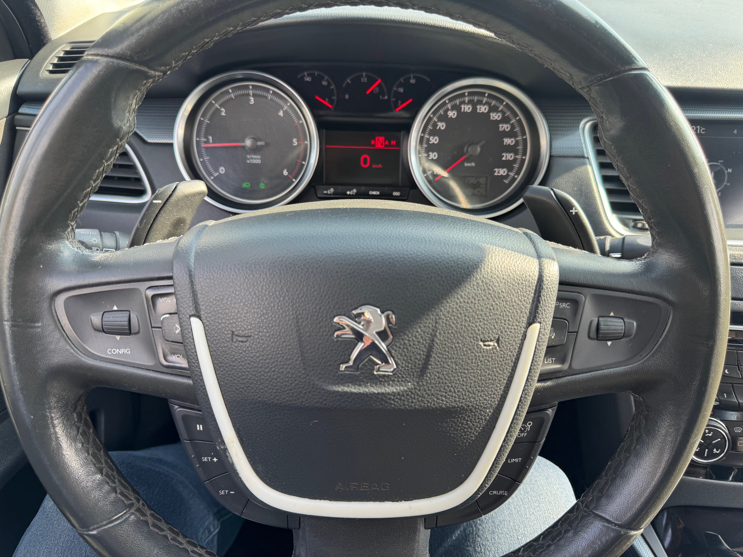 VENDIDO - PEUGEOT 508 DIESEL 2014