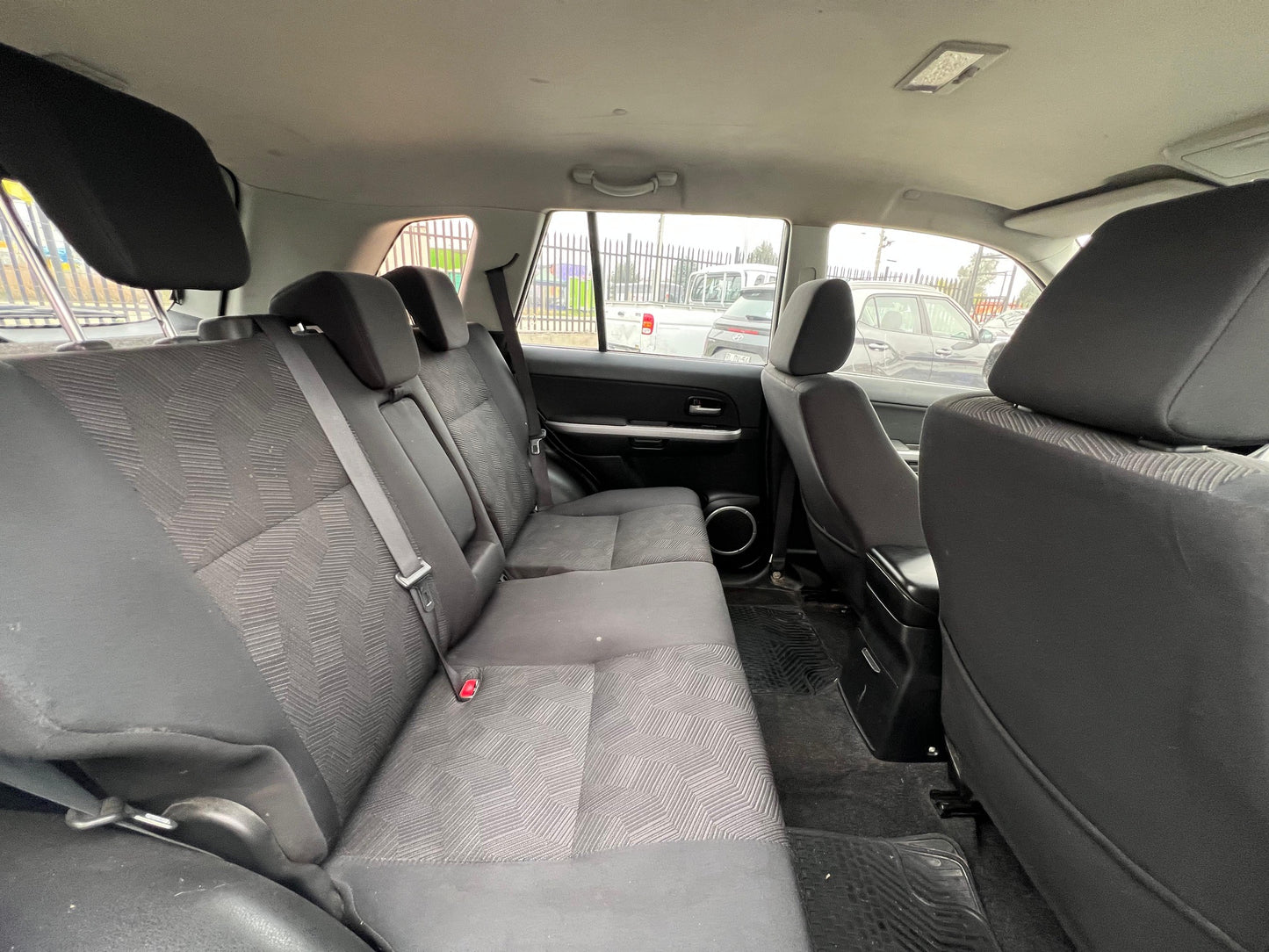 VENDIDO - SUZUKI GRAND NOMADE GLX SPORT 2016