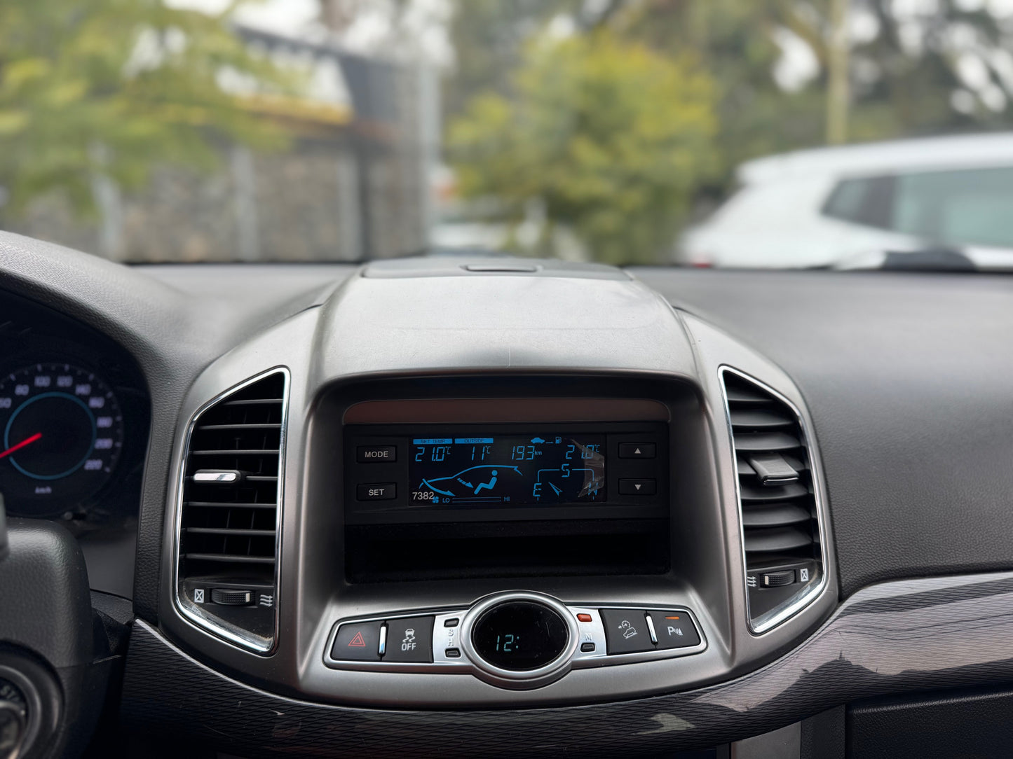 VENDIDA - CHEVROLET CAPTIVA LT 4X4 2014