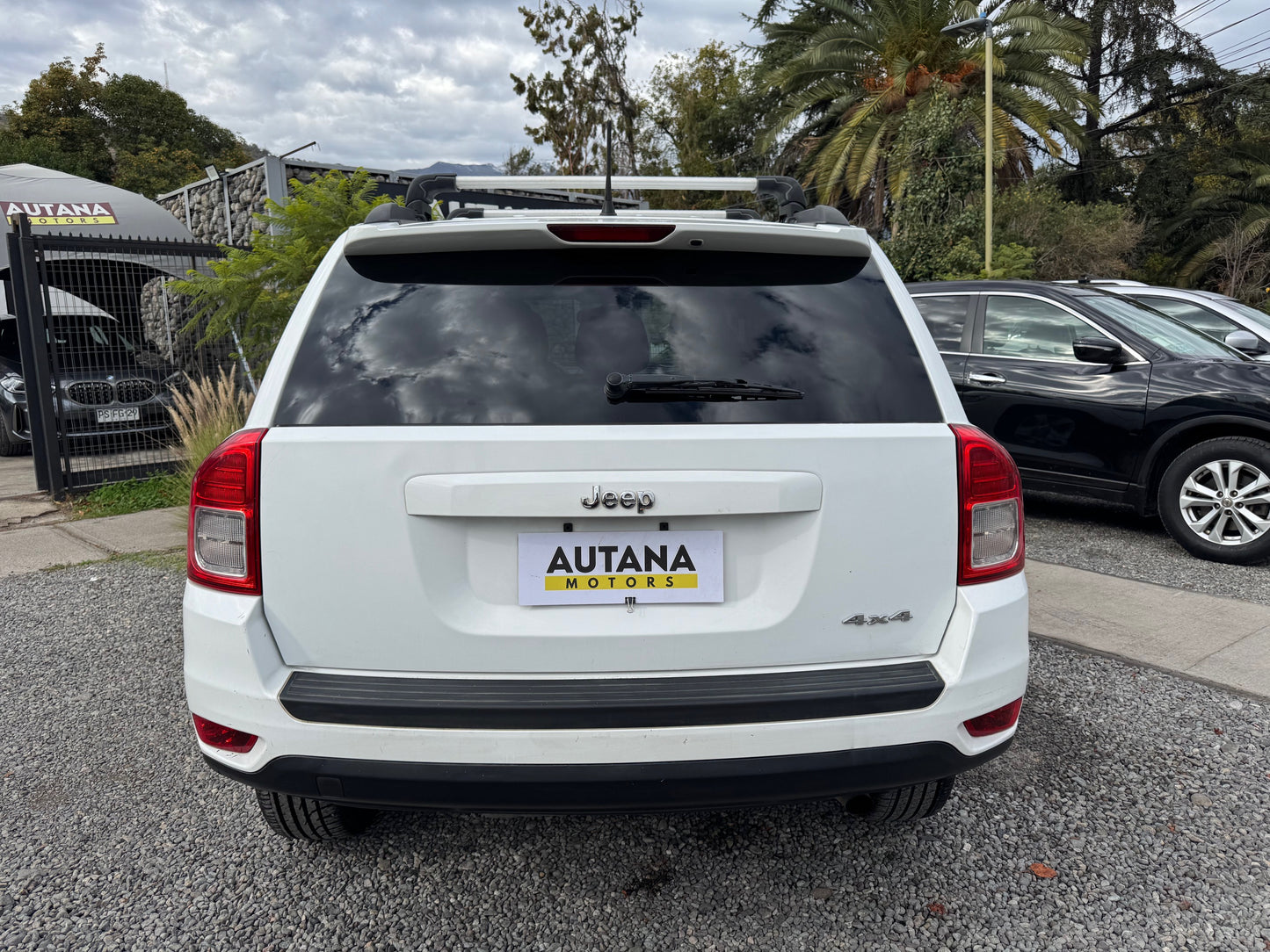 VENDIDO - JEEP COMPASS SPORT 4X4 2012