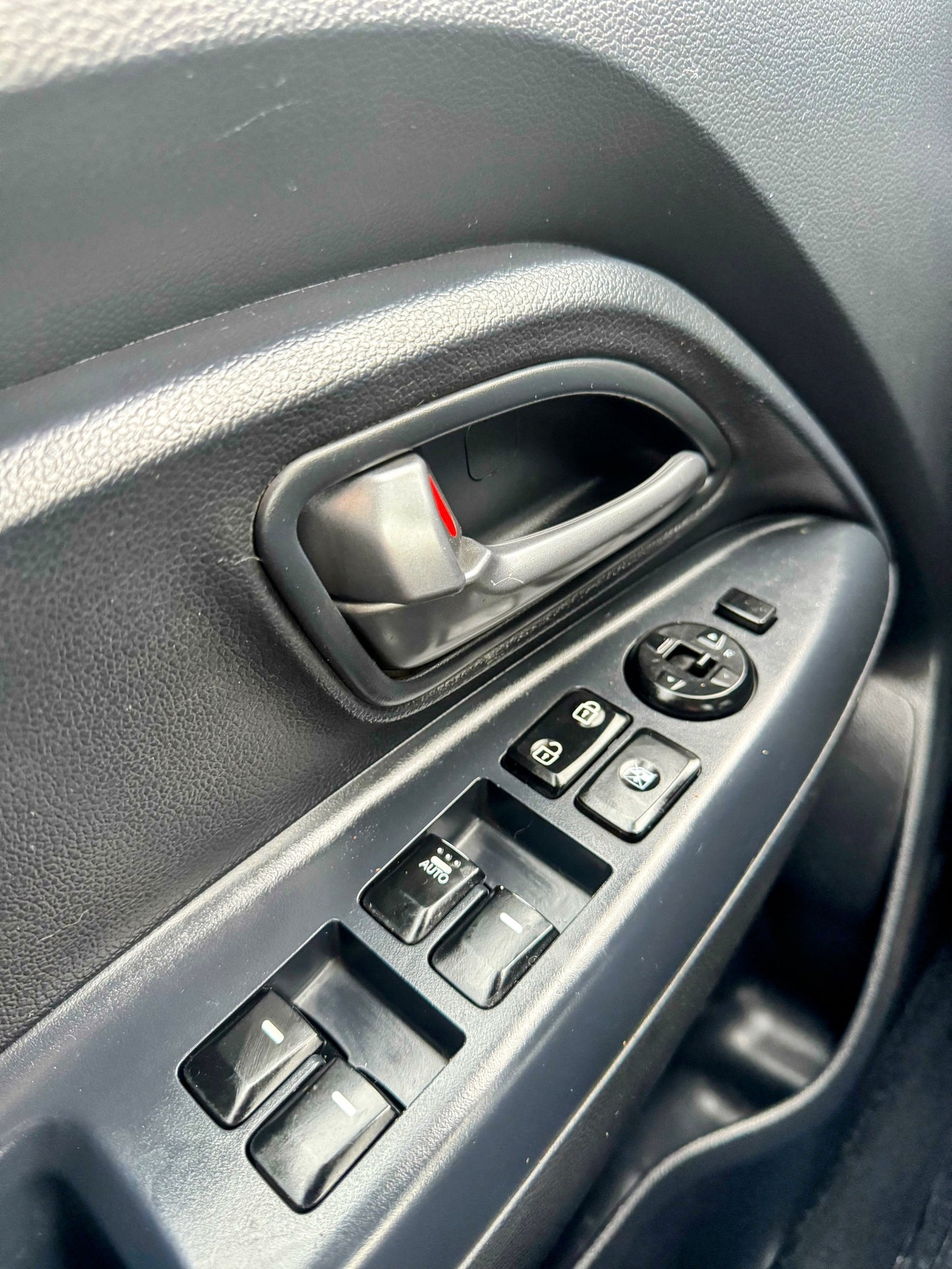 KIA RIO 4 AUTOMATICO 2013