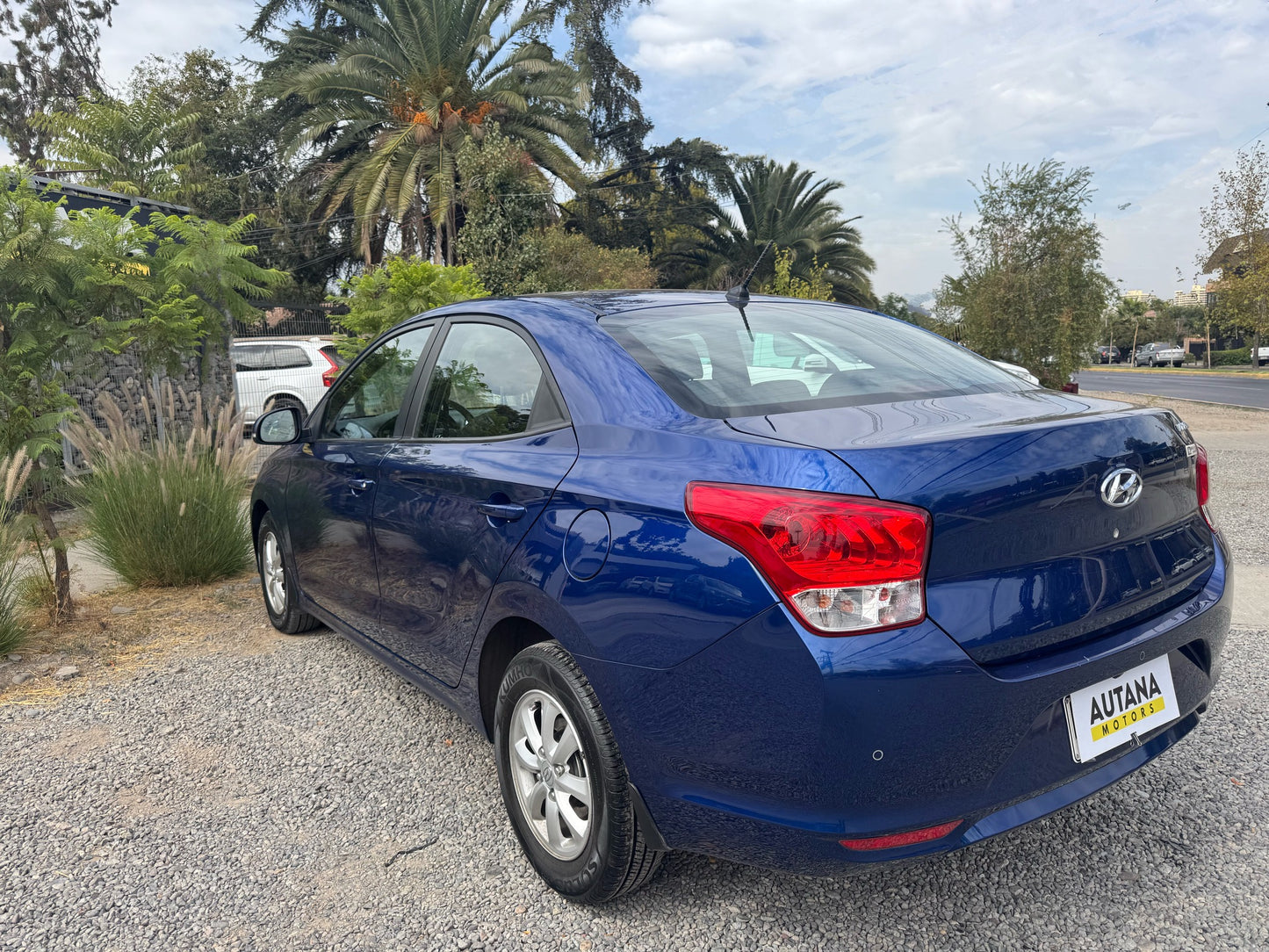 VENDIDO - HYUNDAI VERNA 1.5 FULL 2022