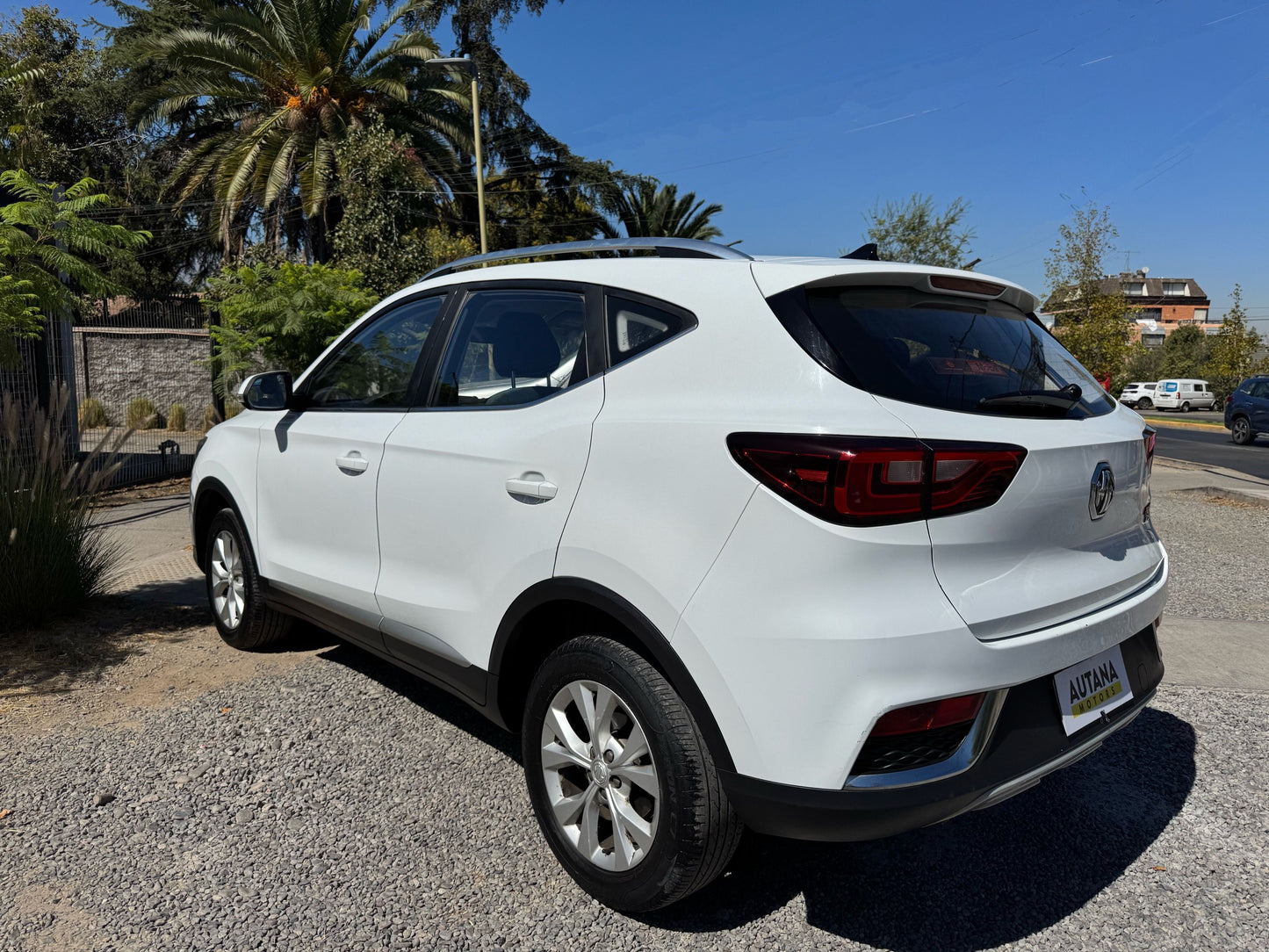 MG ZS STD 1.5 FULL 2020