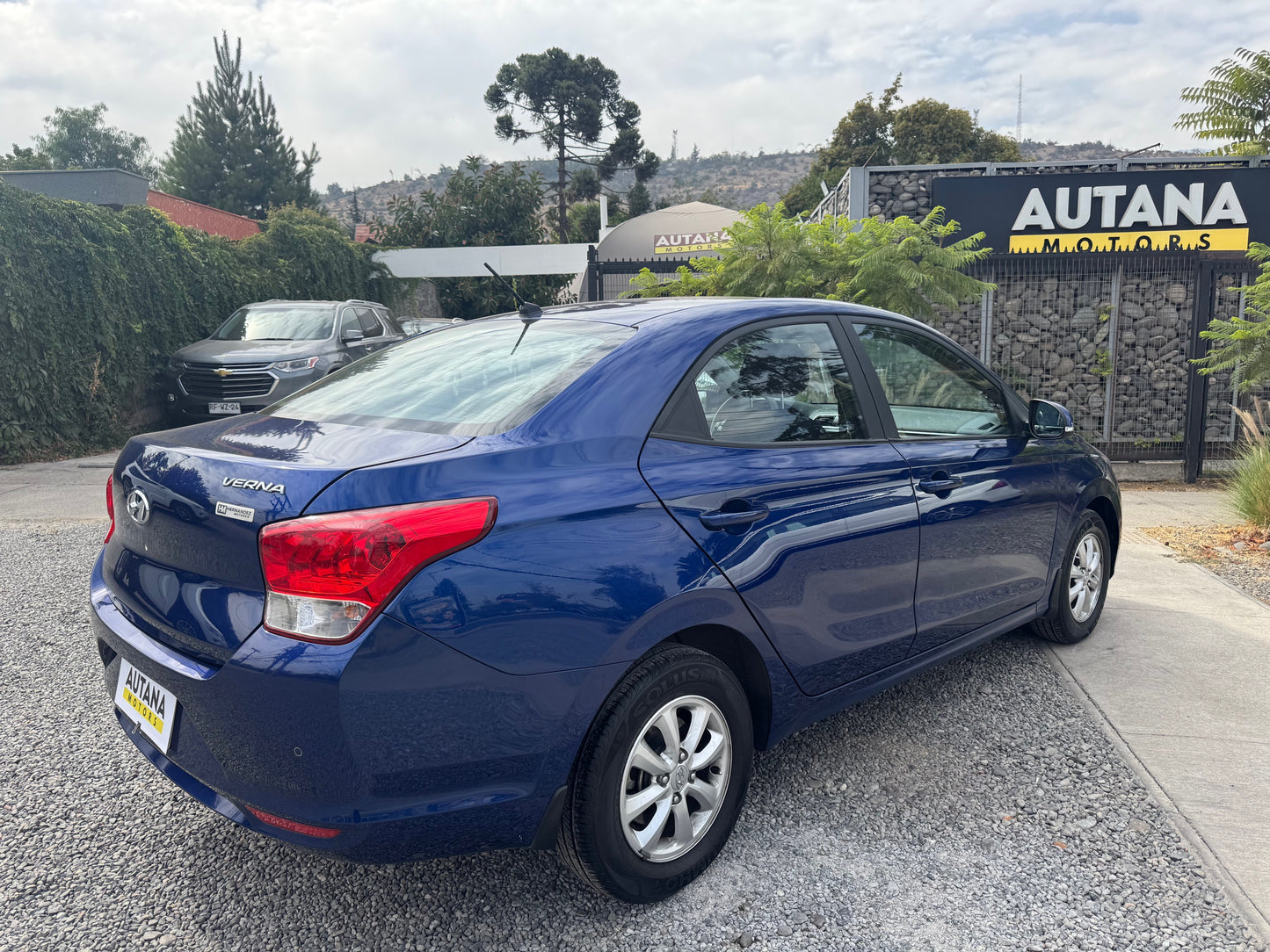 VENDIDO - HYUNDAI VERNA 1.5 FULL 2022