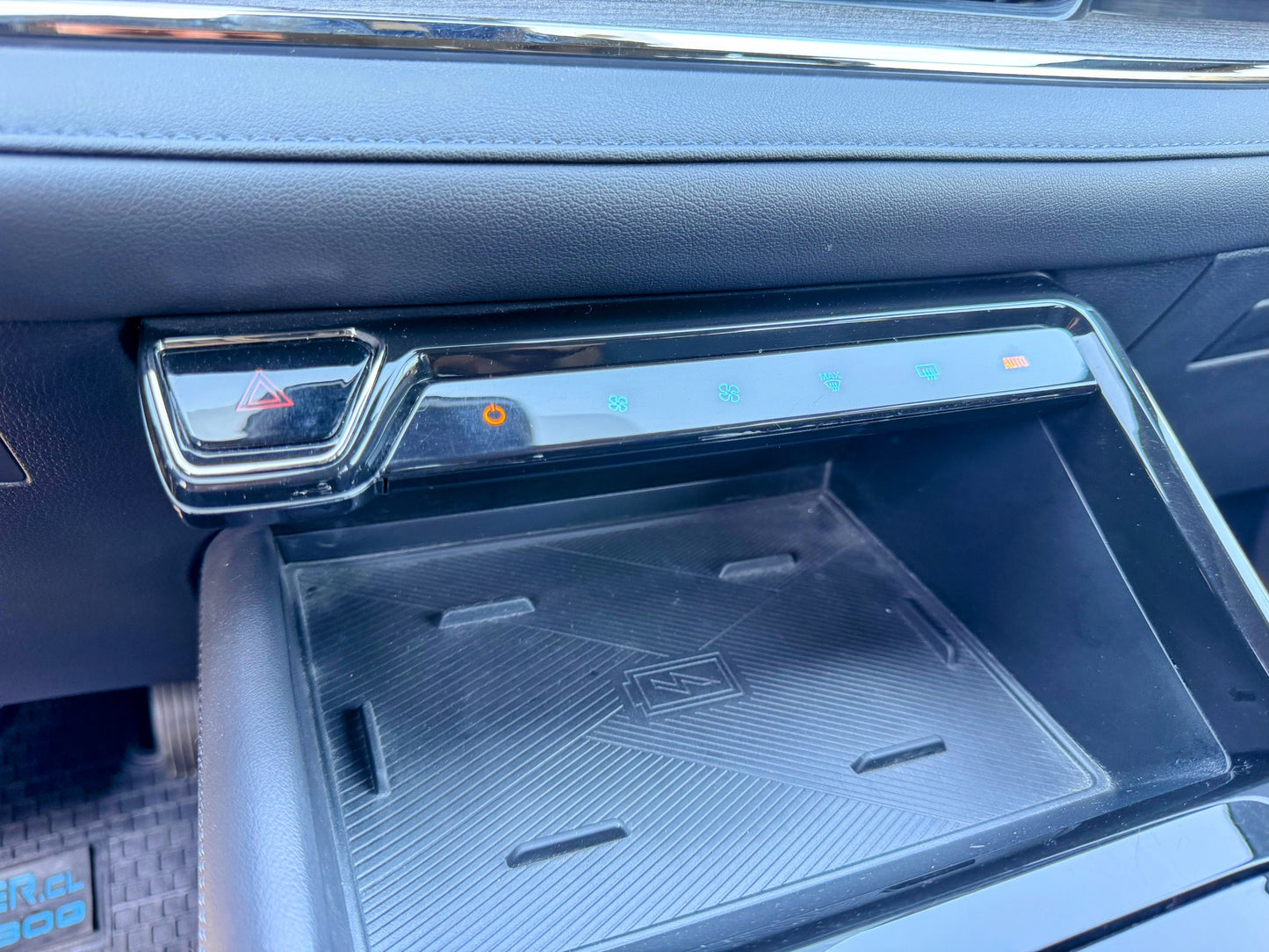 FORD NEW TERRITORY TITANIUM 2024
