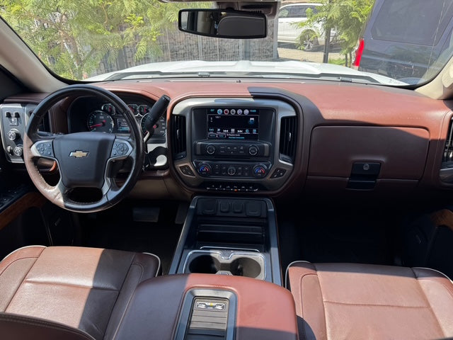CHEVROLET SILVERADO HIGH COUNTRY