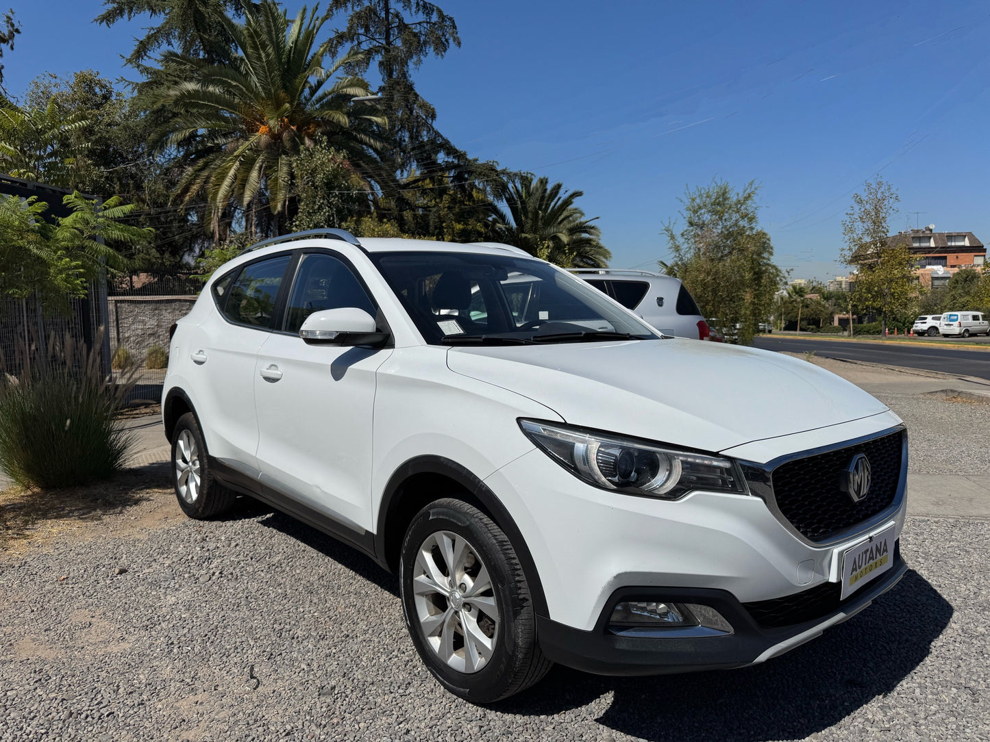 MG ZS STD 1.5 FULL 2020