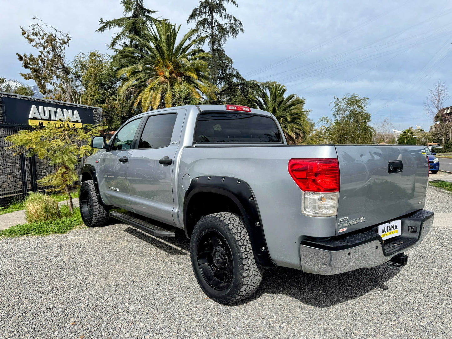 VENDIDA - TOYOTA TUNDRA 4X4