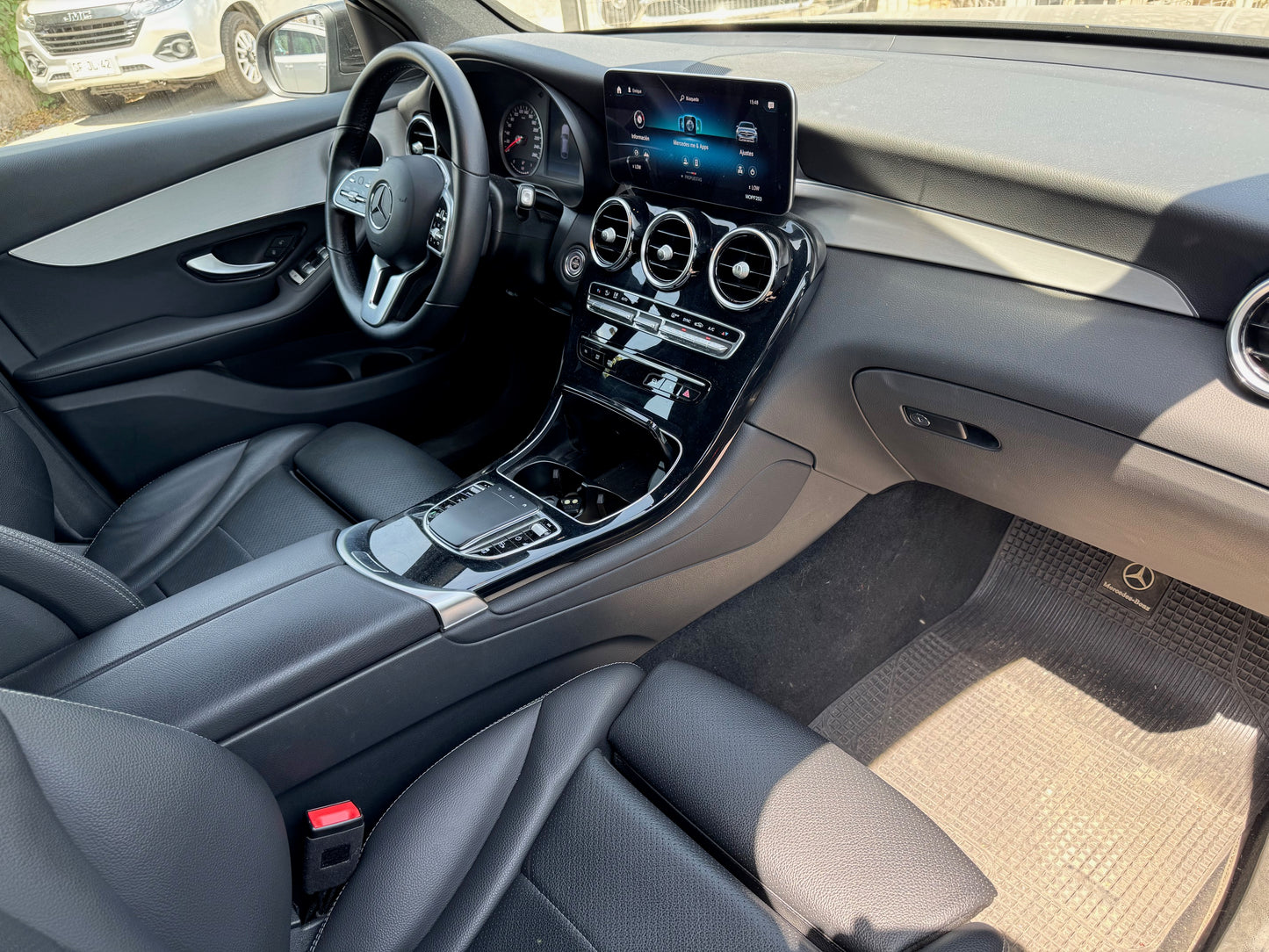 MERCEDES GLC 200 KIT AMG 2022