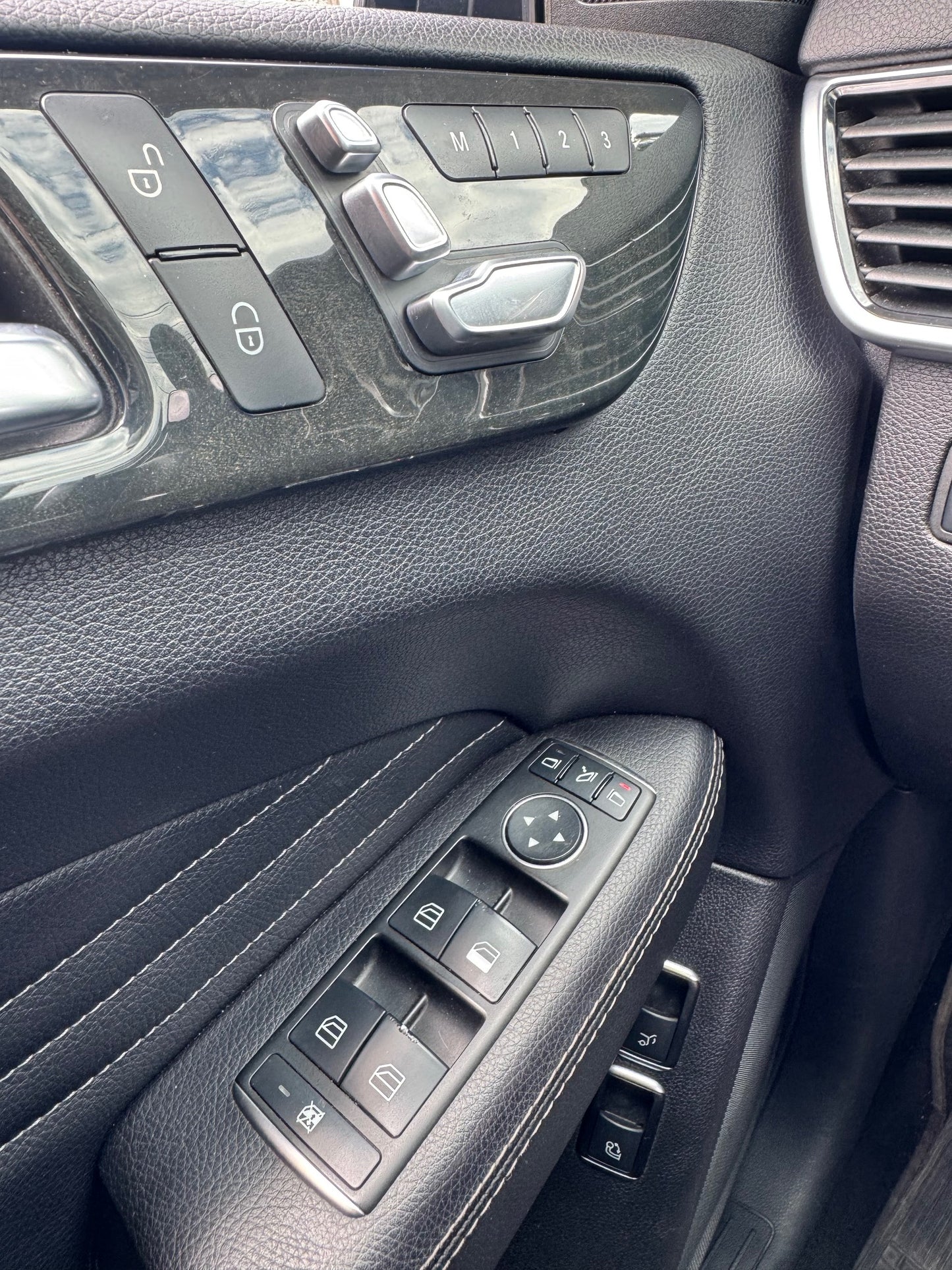 MERCEDES BENZ GLE 450 COUPE AMG 2016