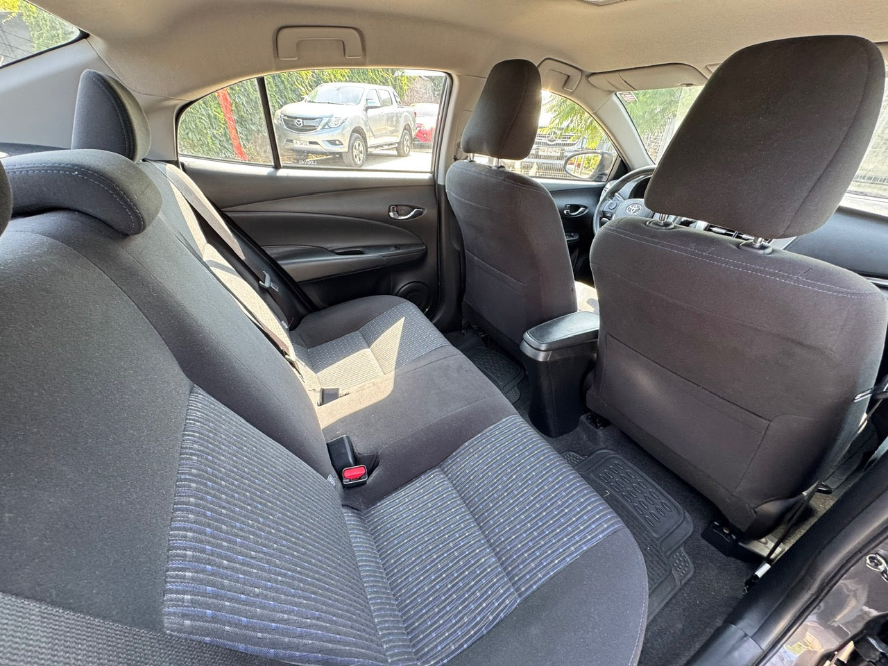 TOYOTA YARIS E AUTOMATIC 2019