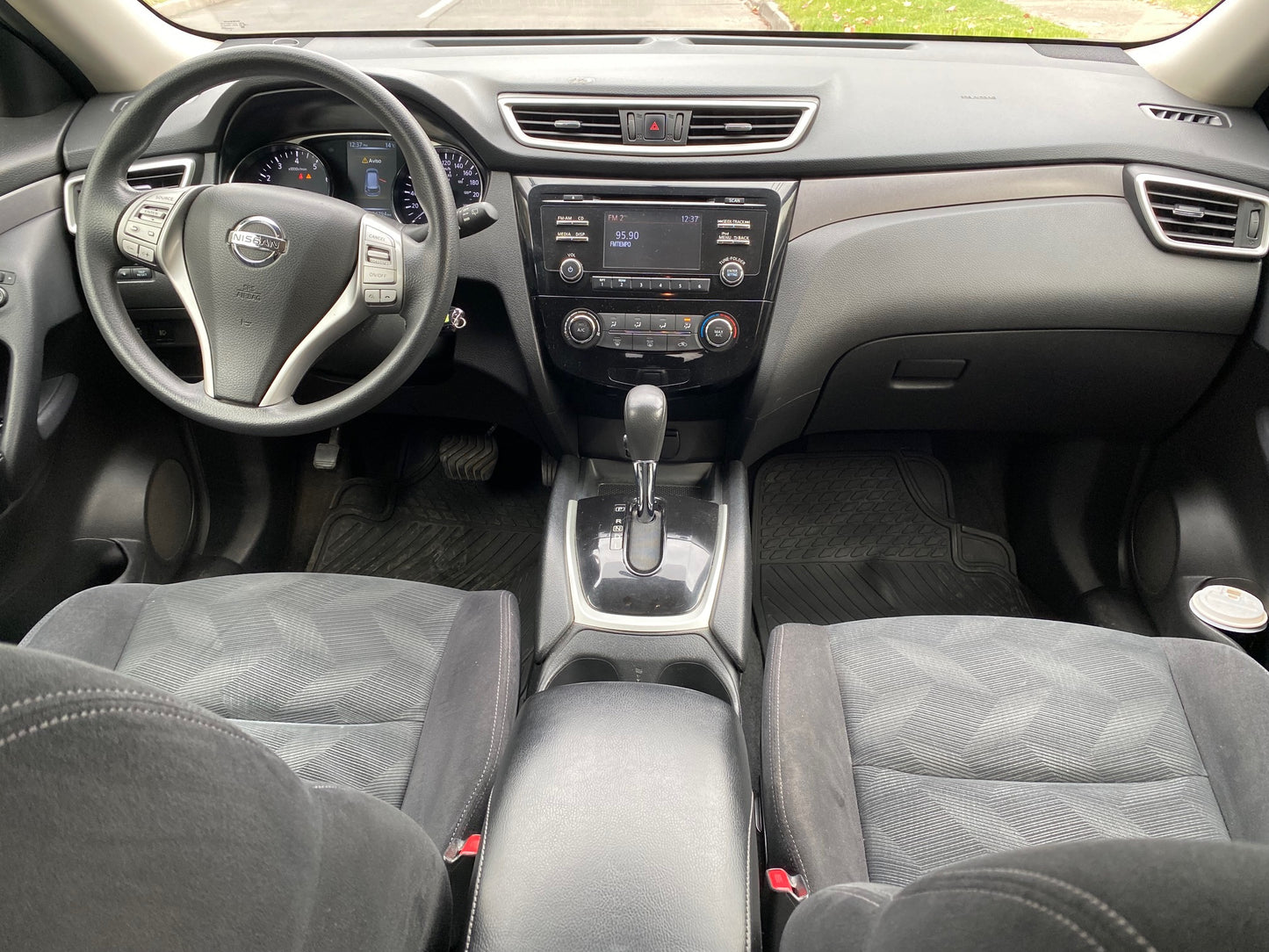 NISSAN XTRAIL 3 CORRIDAS AUTOMATICA 2016
