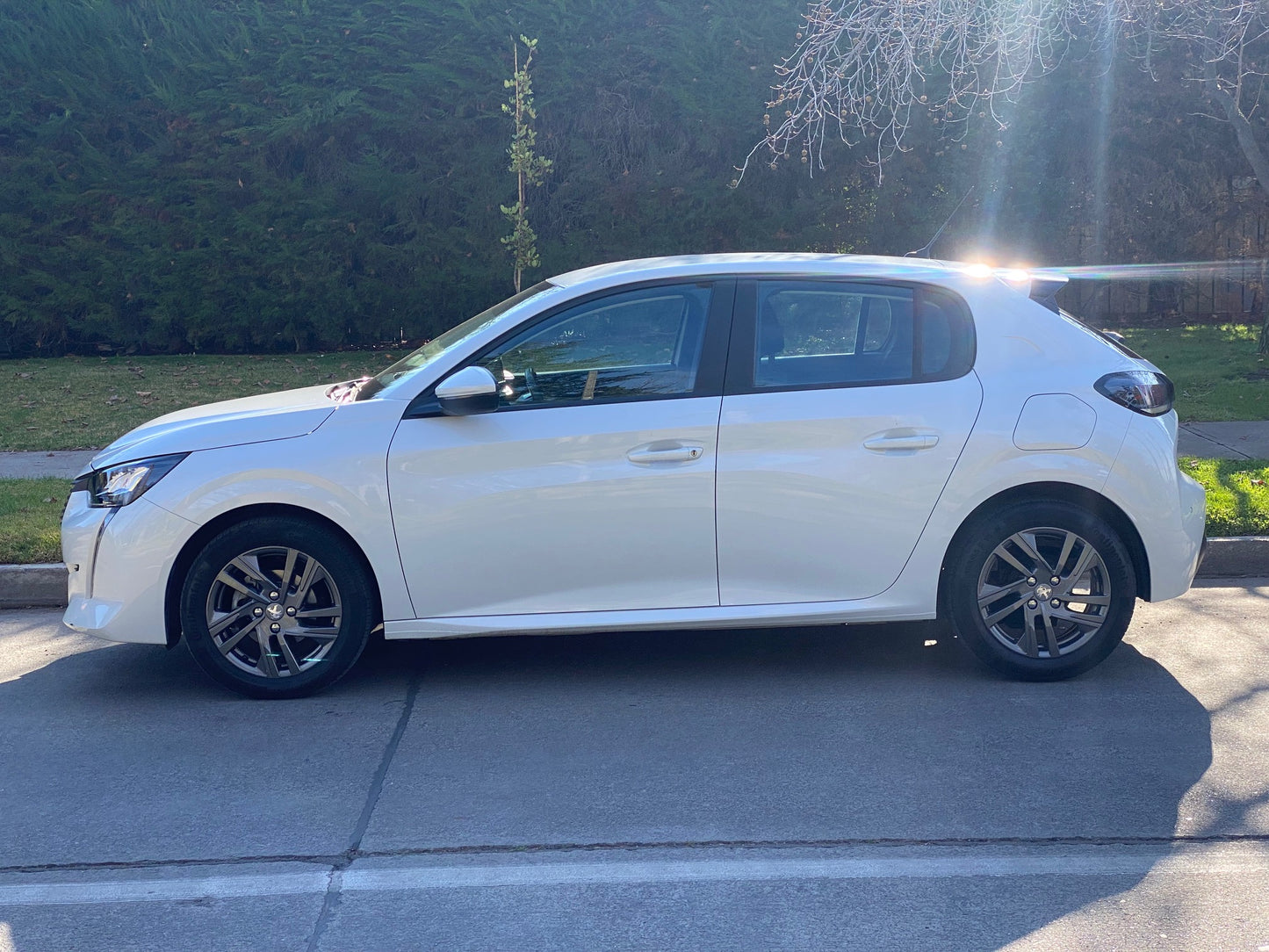 PEUGEOT NEW 208 ACTIVE PACK 1.2 PURETECH