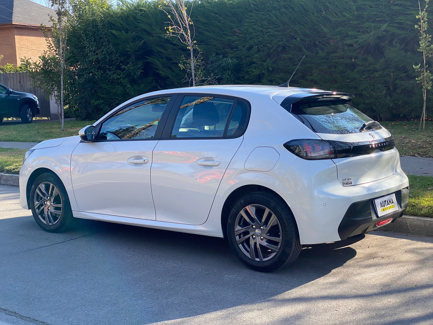 PEUGEOT NEW 208 ACTIVE PACK 1.2 PURETECH