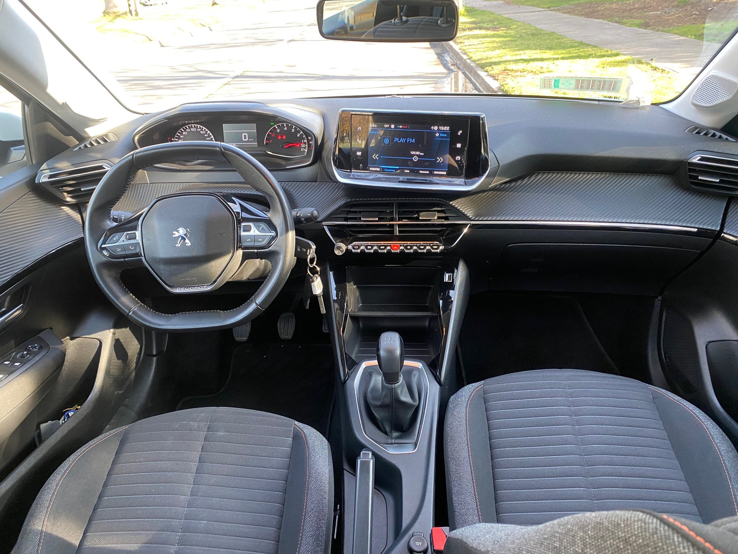 PEUGEOT NEW 208 ACTIVE PACK 1.2 PURETECH