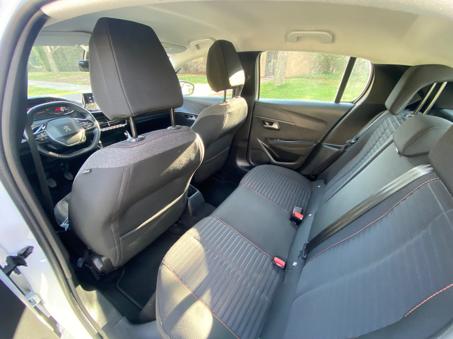 PEUGEOT NEW 208 ACTIVE PACK 1.2 PURETECH