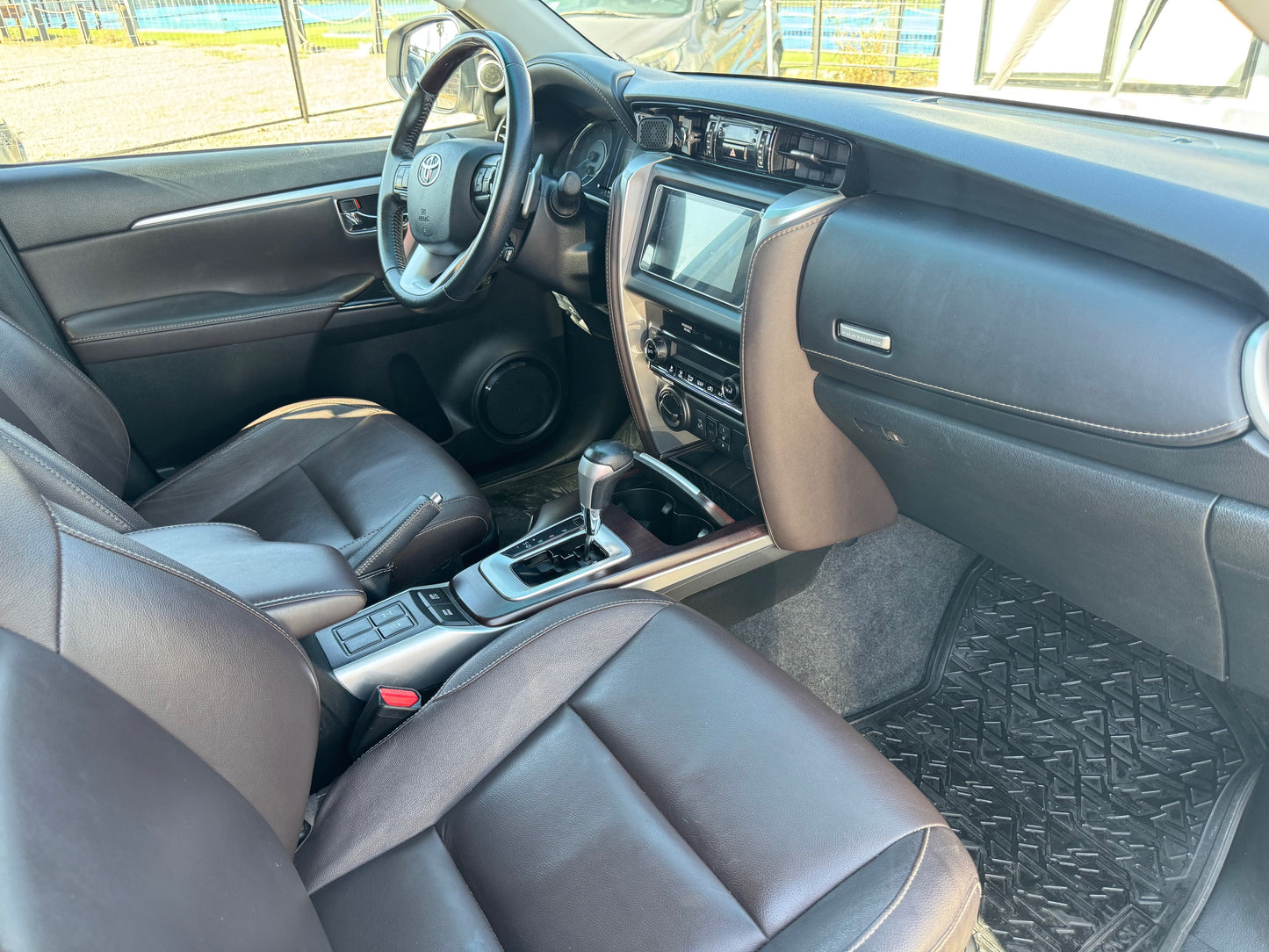 TOYOTA FORTUNER SRX 2020