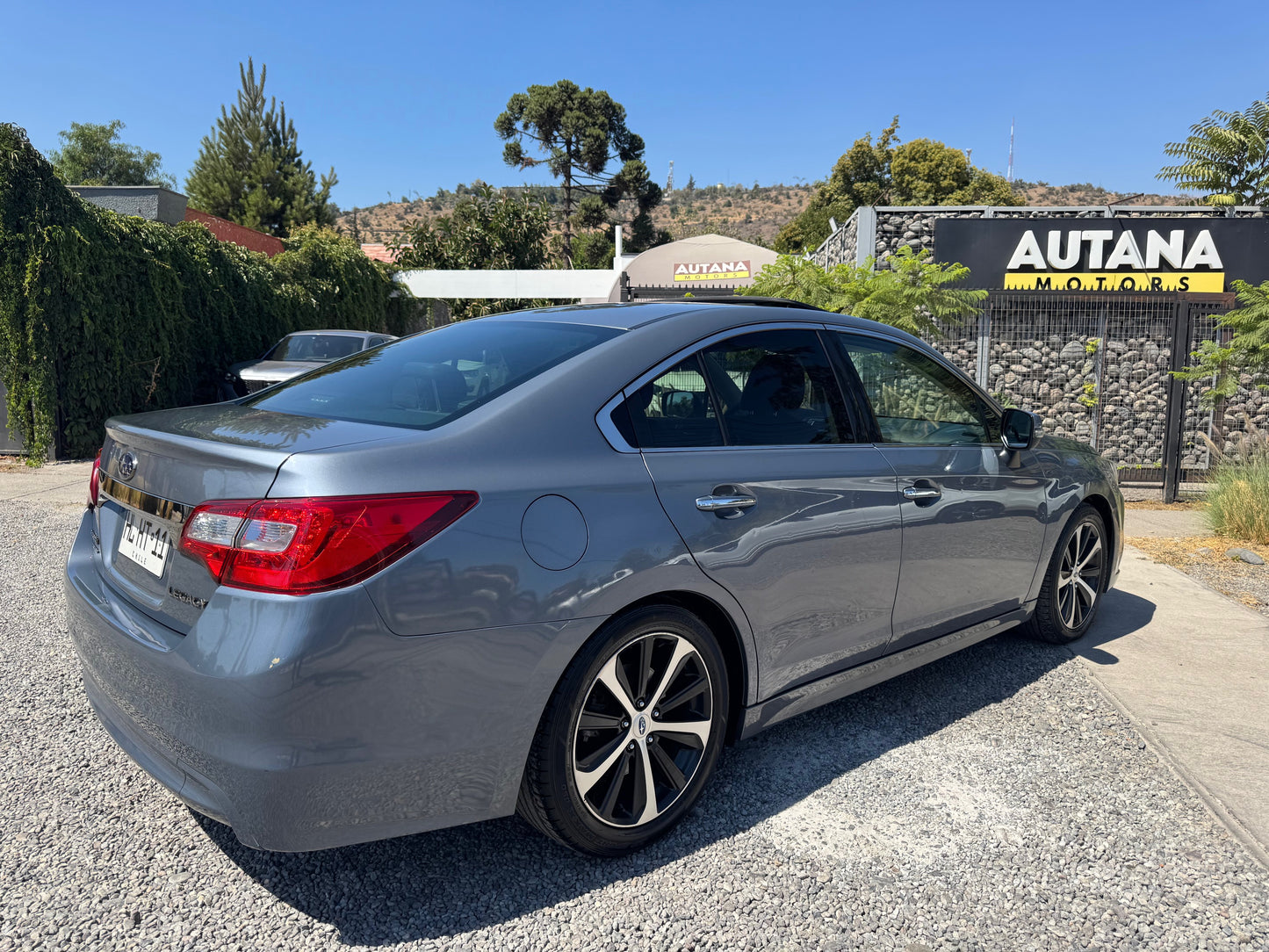 SUBARU LEGACY LIMITED