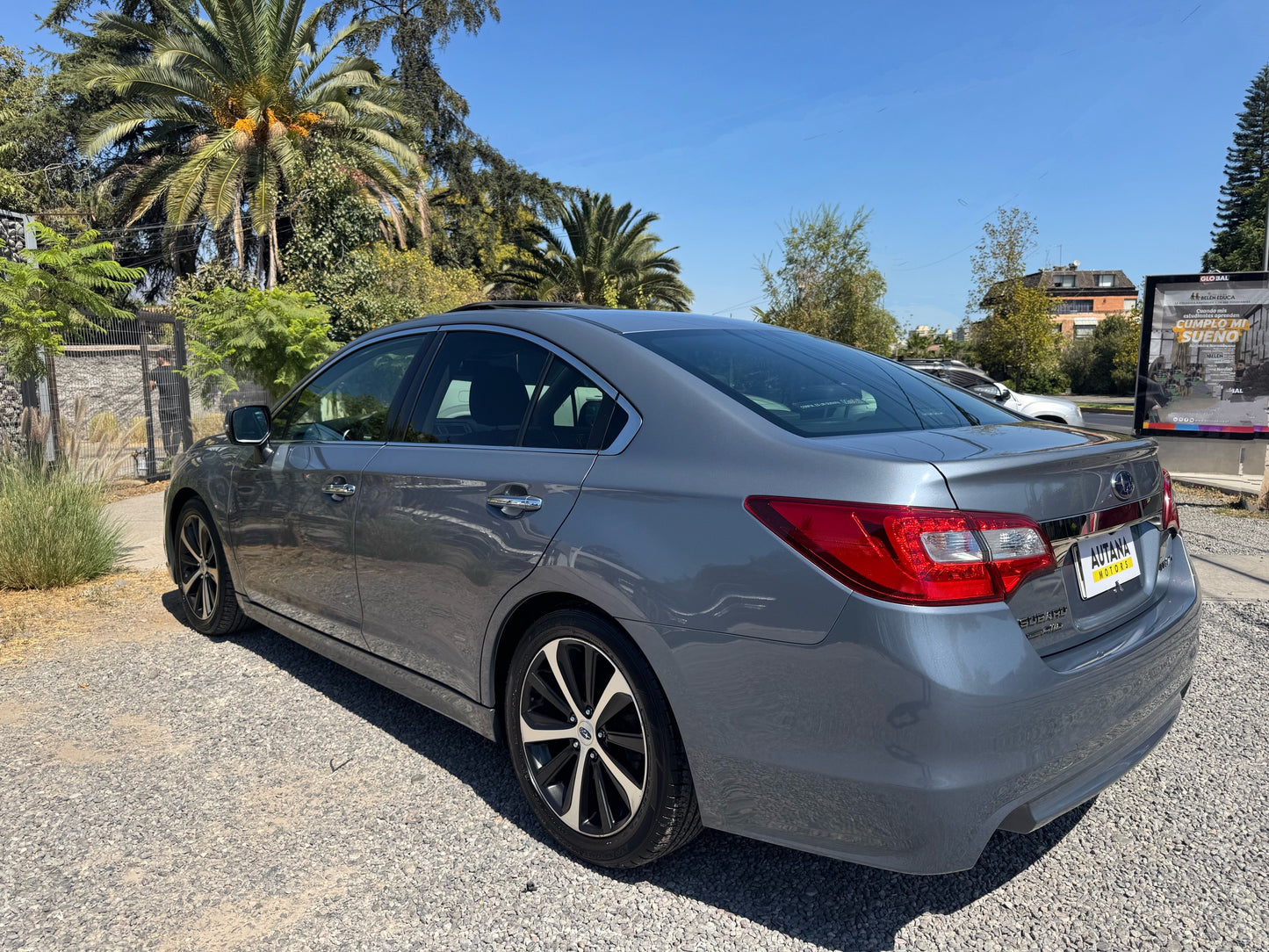 SUBARU LEGACY LIMITED