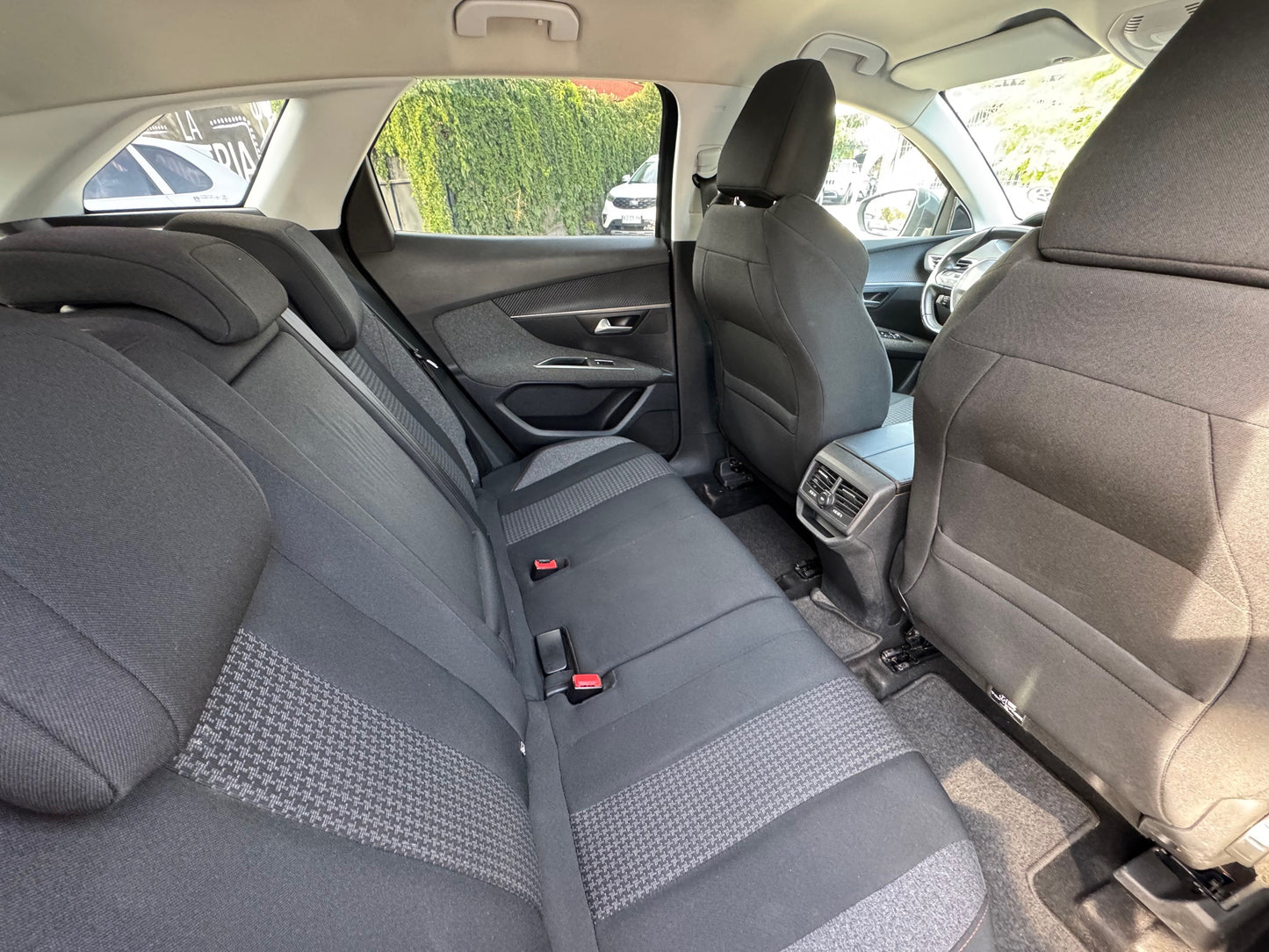 PEUGEOT 3008 AUTOMATICO 2018