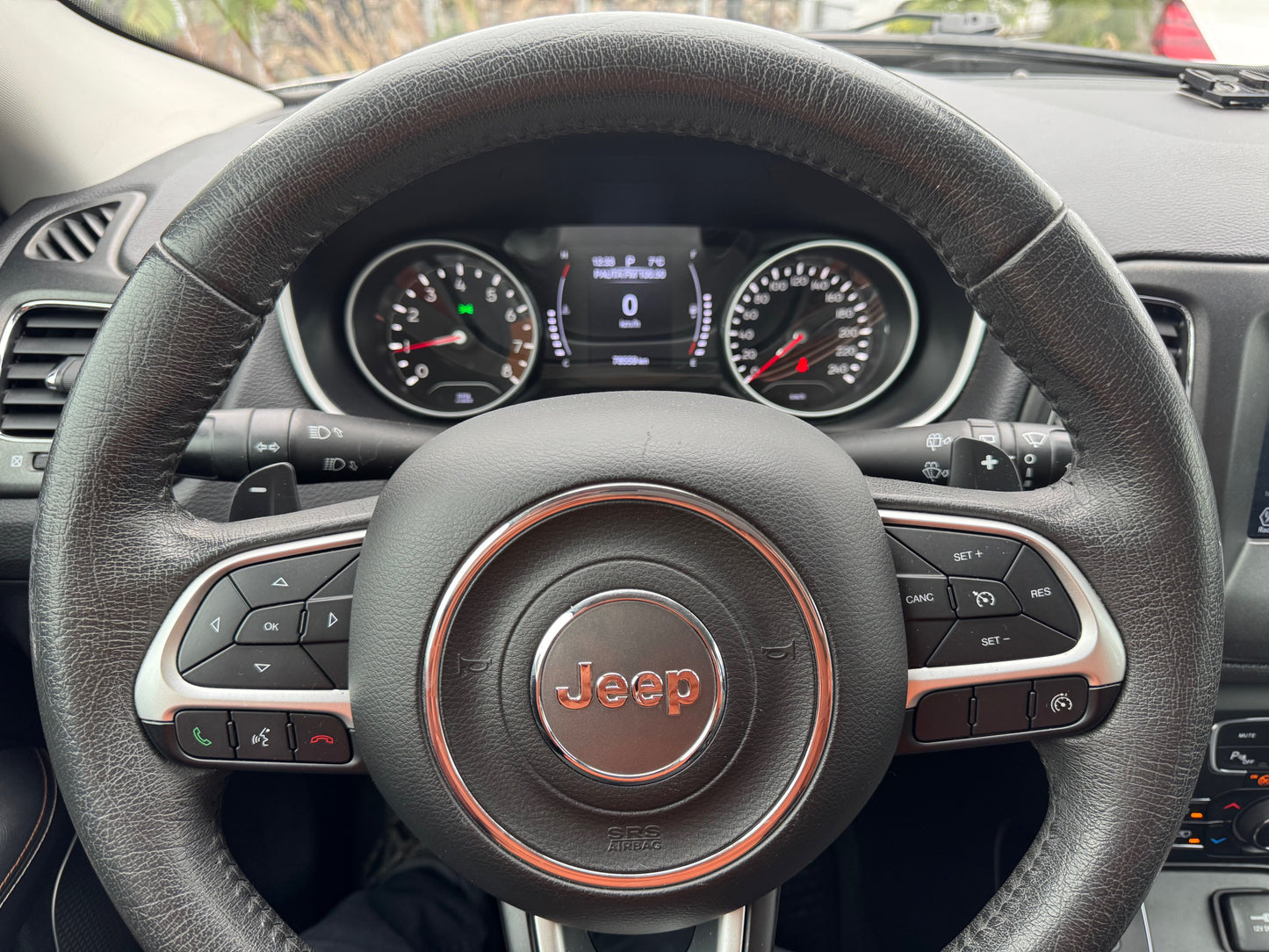 VENDIDA - JEEP NEW COMPASS LONGITUDE 2019