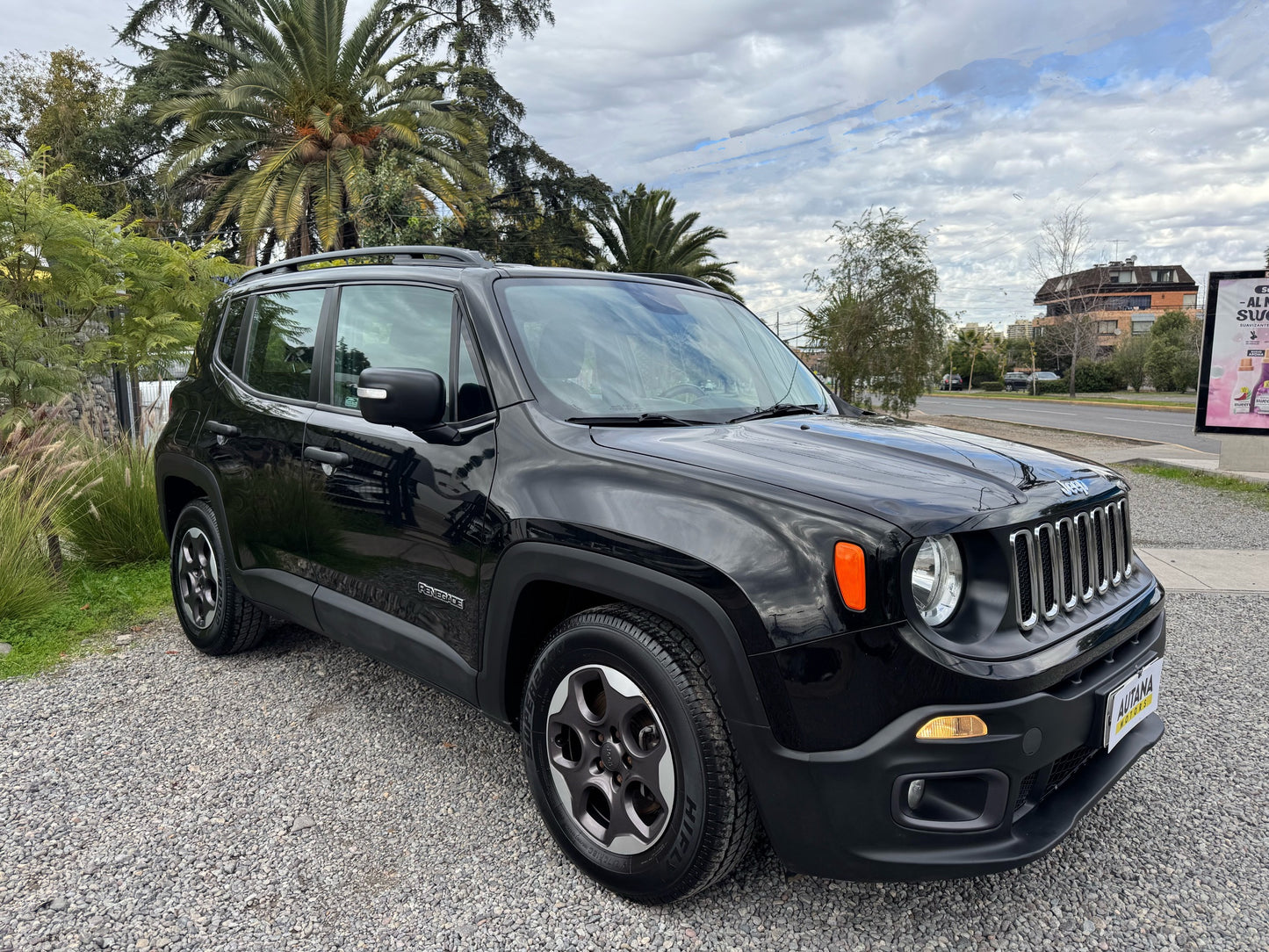 VENDIDO - JEEP RENEGADE LX SPORT AUT. 2018