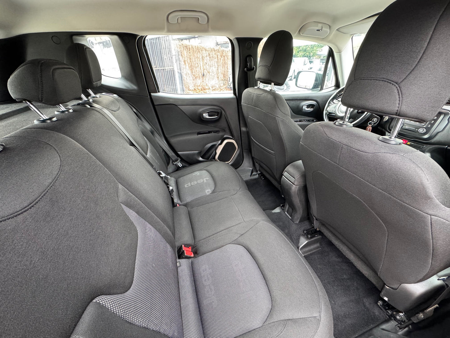 VENDIDO - JEEP RENEGADE AUT. 2017