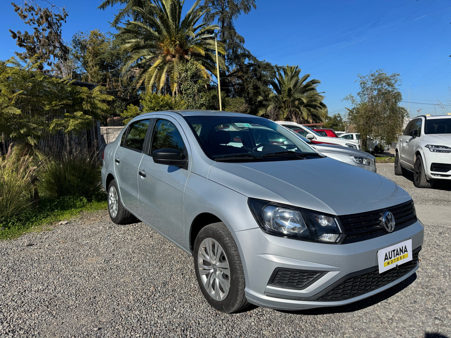 VENDIDO - VOLKSWAGEN VOYAGE 2020