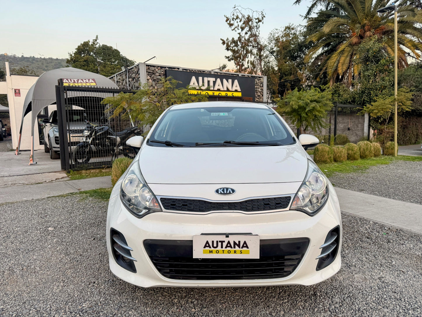 VENDIDO - KIA RIO 5 EX AUTOMATICO 2015