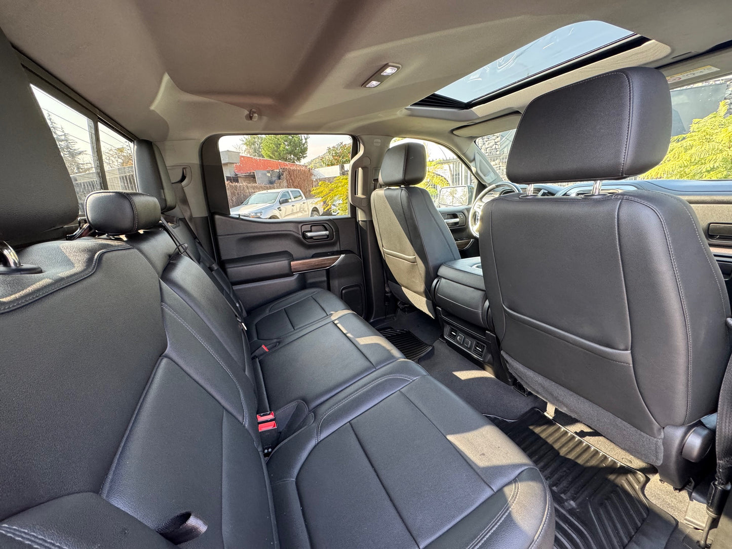 VENDIDA - CHEVROLET SILVERADO Z71 4X4 TRAIL BOSS 2020
